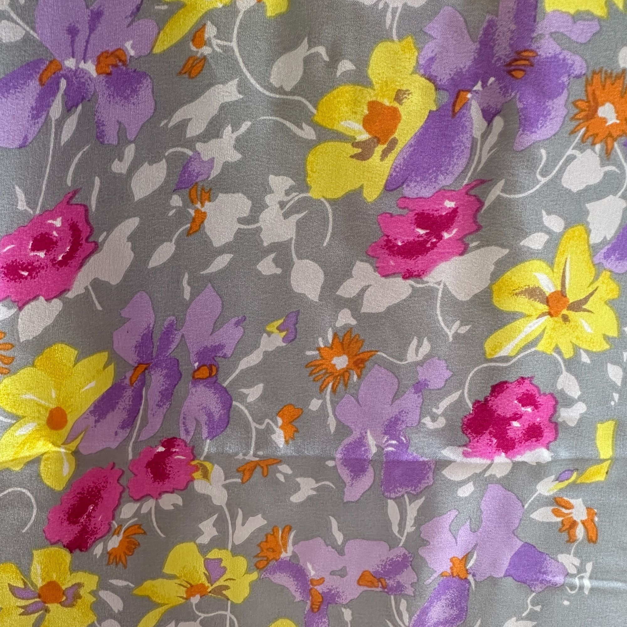 Bill Blass Bill Blass Silk Scarf, Gray Floral Square, 27x27, Vintage Ba Size ONE SIZE - 5 Thumbnail
