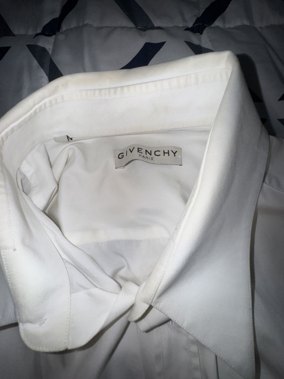 Givenchy Givenchy Signature plain white button down shirt Size US L / EU 52-54 / 3 - 2 Thumbnail