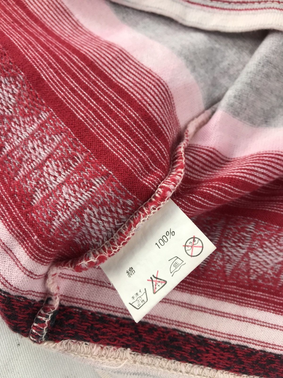 Warehouse 90s Bodies Warehouse Striped Navajo Printed Tee Size US L / EU 52-54 / 3 - 6 Thumbnail