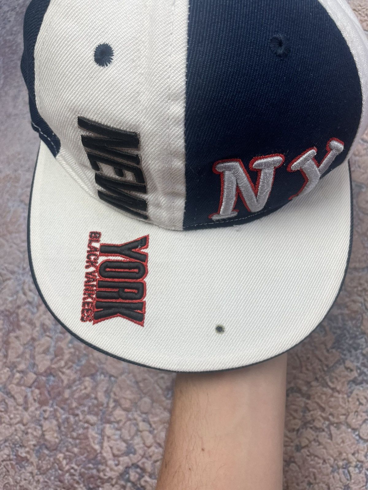 New York Yankees × Vintage Rare New York Yankees Big Logo Y2K Cap Size ONE SIZE - 2 Thumbnail