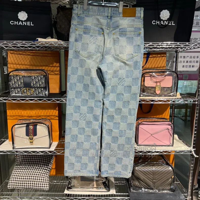 Louis Vuitton Louis Vuitton Checkerboard White Button Straight Leg Jeans Size US 33 - 2 Thumbnail