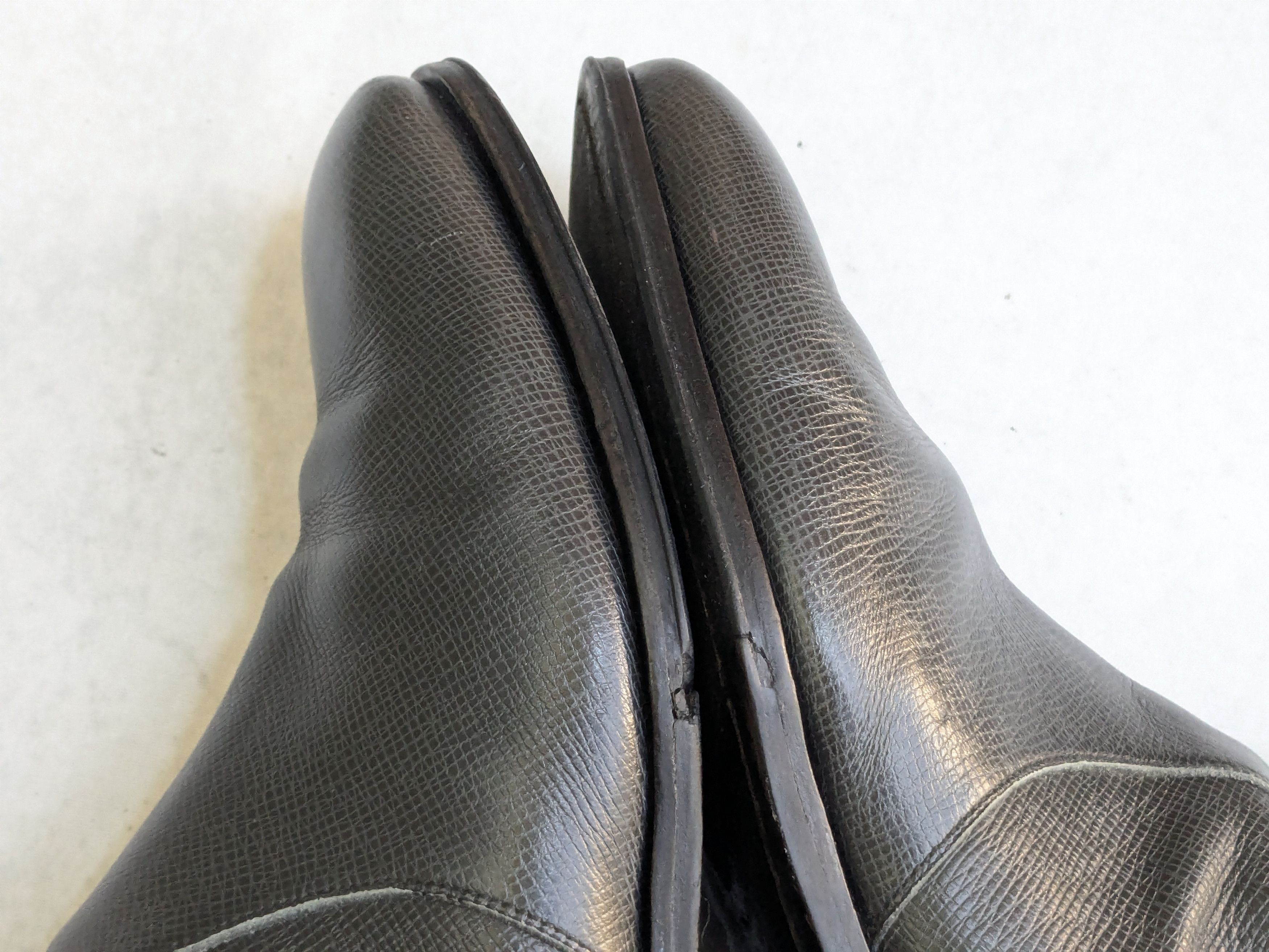 Louis Vuitton Louis Vuitton Side Zip Boots Gray Black Leather 8 Chelsea Size US 8 / EU 41 - 5 Thumbnail