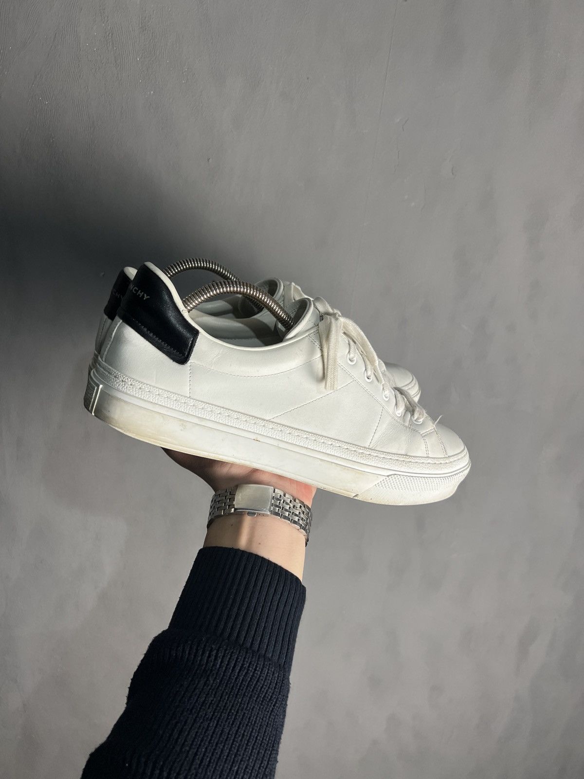 Givenchy Givenchy City Sport Sneakers White Size US 10 / EU 43 - 2 Thumbnail