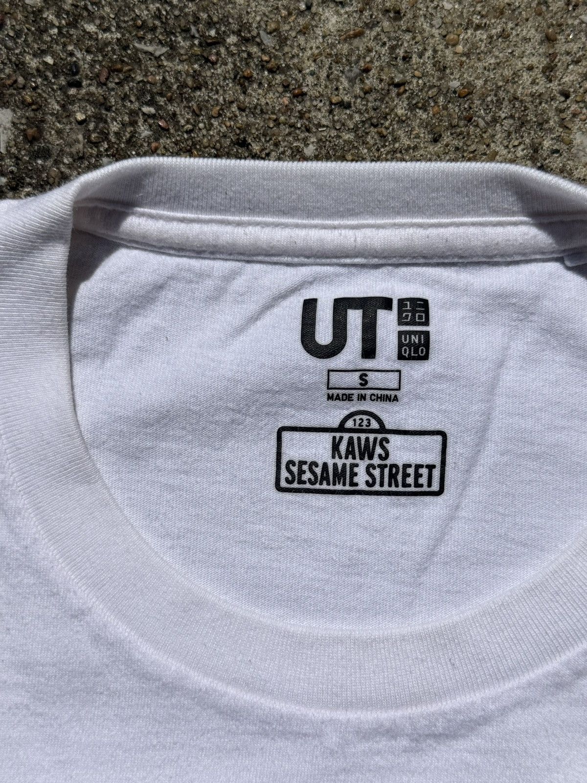 Kaws × Uniqlo White KAWS x Uniqlo x Sesame Street XX Pocket Tee Size US S / EU 44-46 / 1 - 4 Thumbnail