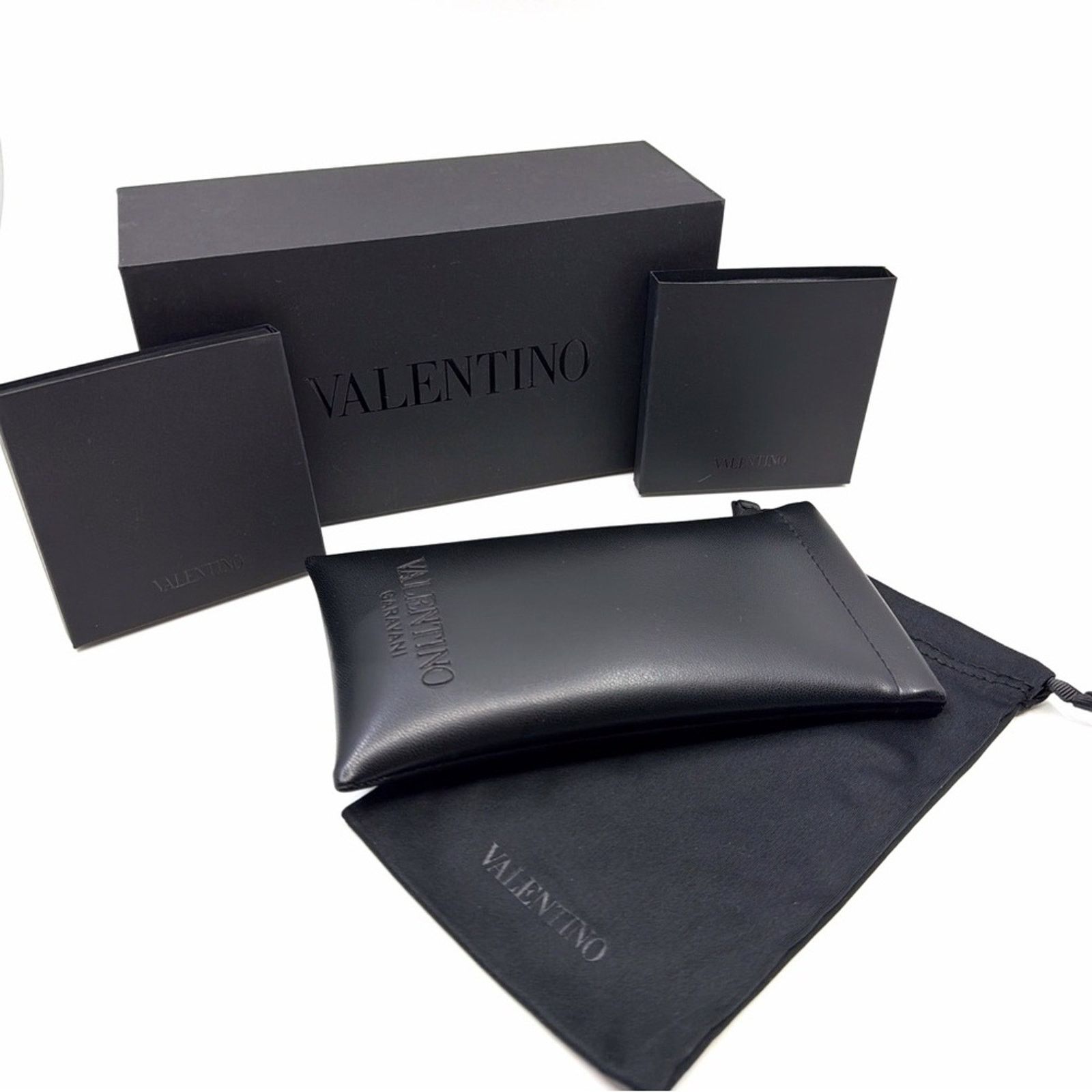 Valentino New! Valentino VLS 177A Black Sunglasses , Authentic Size ONE SIZE - 7 Thumbnail