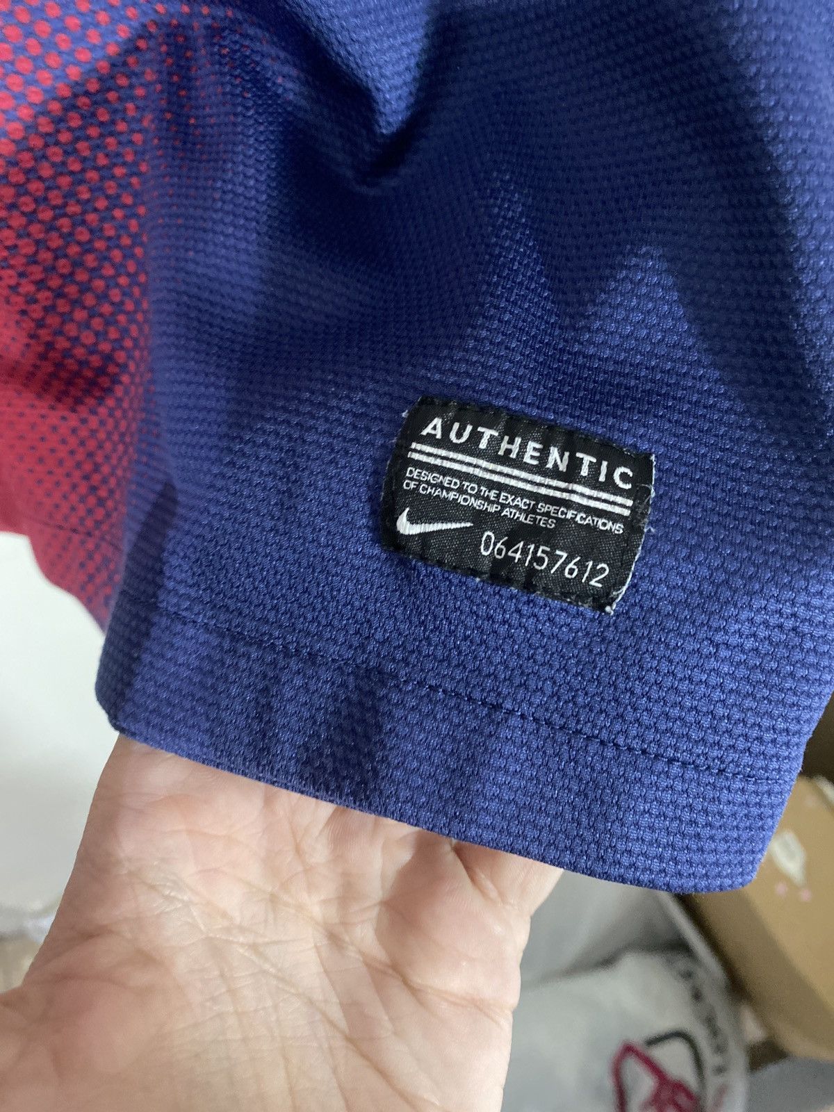 Nike Barcelona fc retro jersey from 2012 Size US L / EU 52-54 / 3 - 4 Thumbnail
