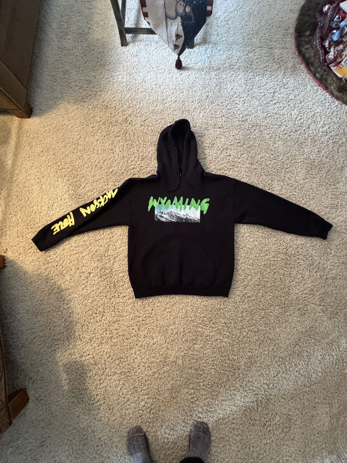 Gildan Kanye West Ye Wyoming 2018 Hoodie Size US L / EU 52-54 / 3 - 1 Thumbnail