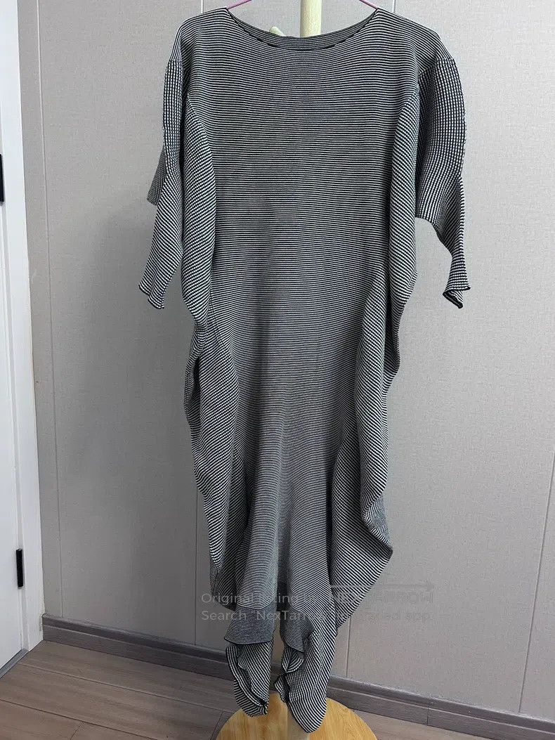 Issey Miyake Issey Miyake Gray Dress Size M / US 6-8 / IT 42-44 - 1 Thumbnail