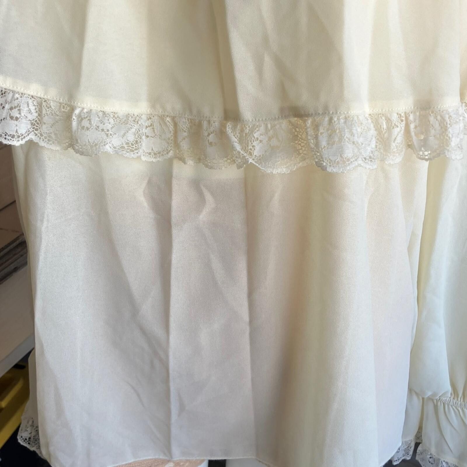 Lil Wayne NWT Wayf Cream Women's Chemise with Lace Trim Size ONE SIZE - 5 Thumbnail