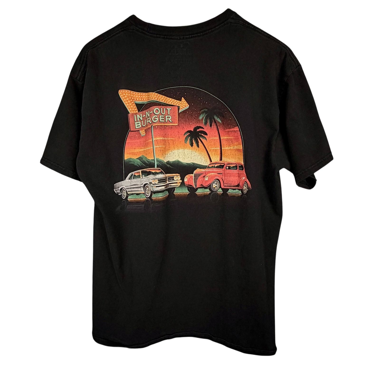 Gildan In-N-Out BurgerUtah Black Classic Car Graphic T-Shirt Mens L Size US L / EU 52-54 / 3 - 2 Thumbnail