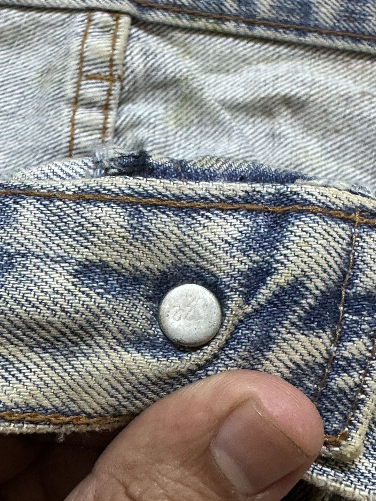 Levi's Vintage Clothing Vintage Levi’s 502 Selvedge Big E Faded Ripped Denim Size US 27 - 9 Thumbnail