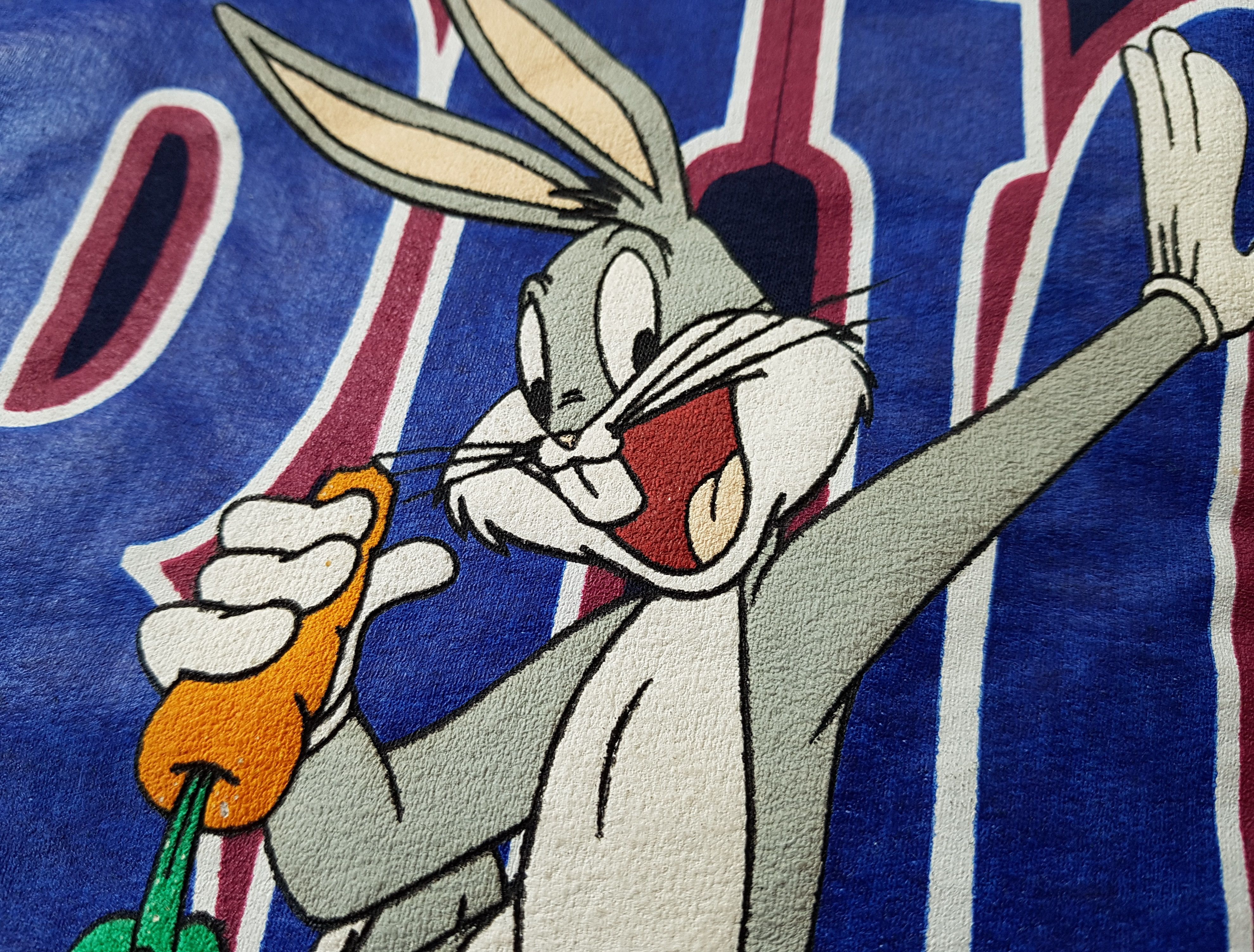 Warner Bros Vintage 1998 Bugs Bunny Warner Bros Sweatshirt made in USA Size US XL / EU 56 / 4 - 7 Thumbnail