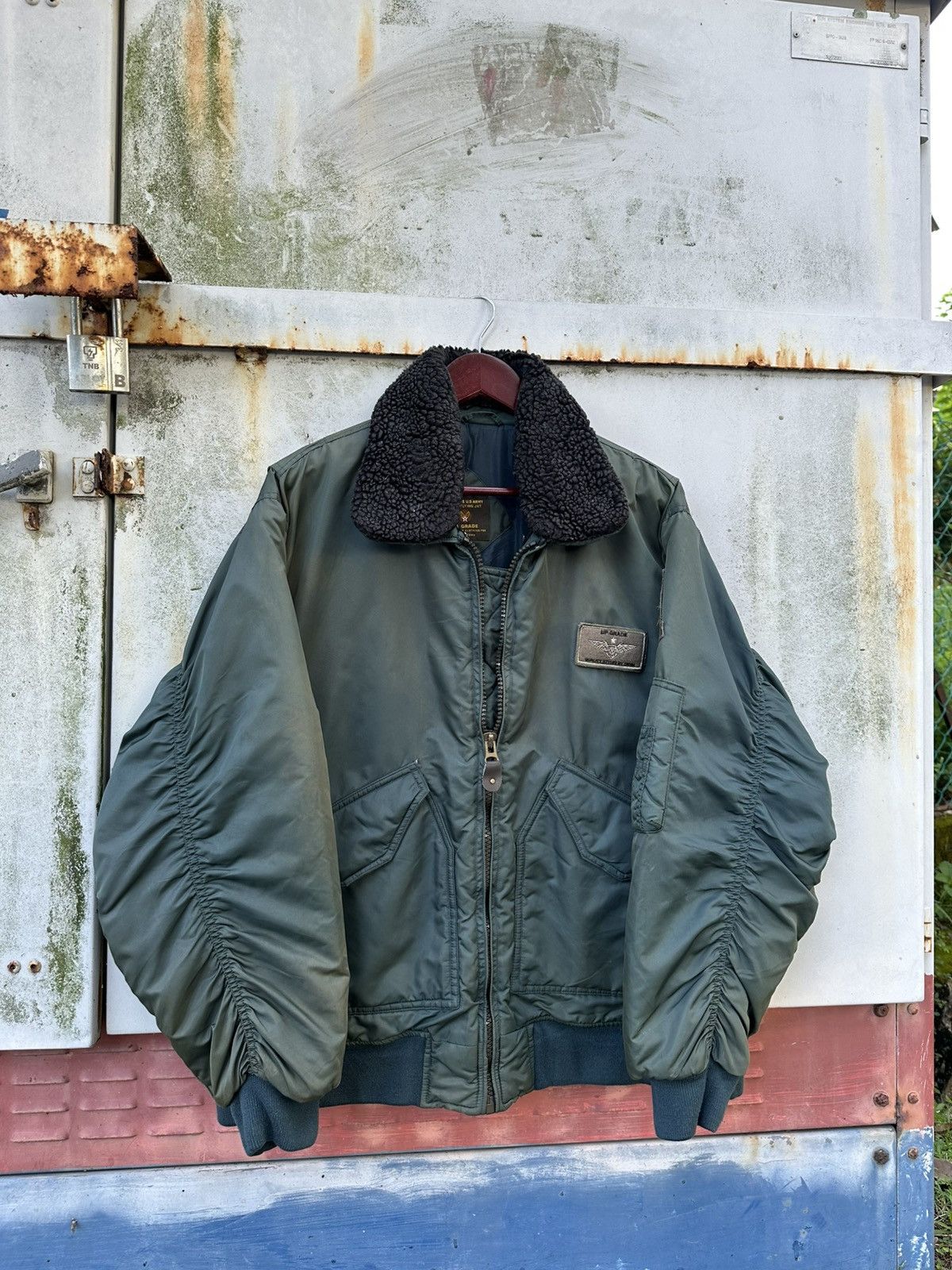 Vintage 🪖Vintage Faded US ARMY MEN’S Flying Bomber Jacket Size US XL / EU 56 / 4 - 5 Thumbnail
