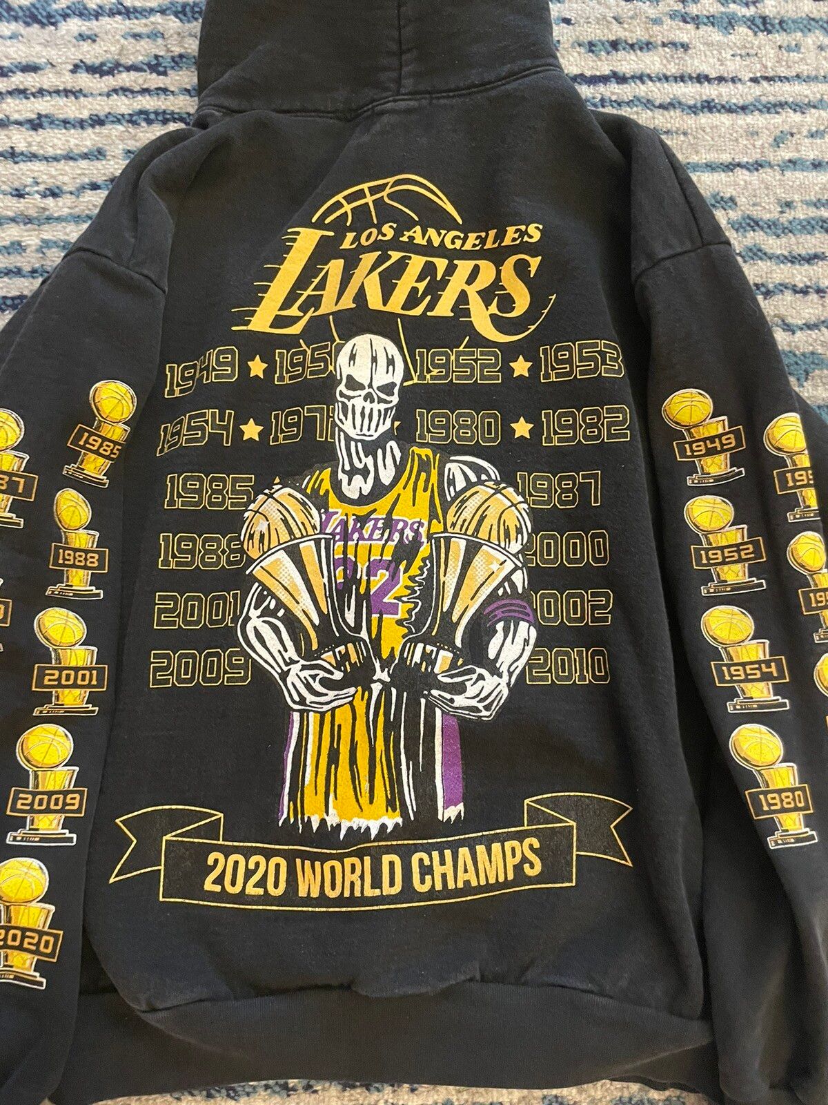Warren Lotas Warren Lotus Lakers championship hoodie Size US L / EU 52-54 / 3 - 3 Thumbnail