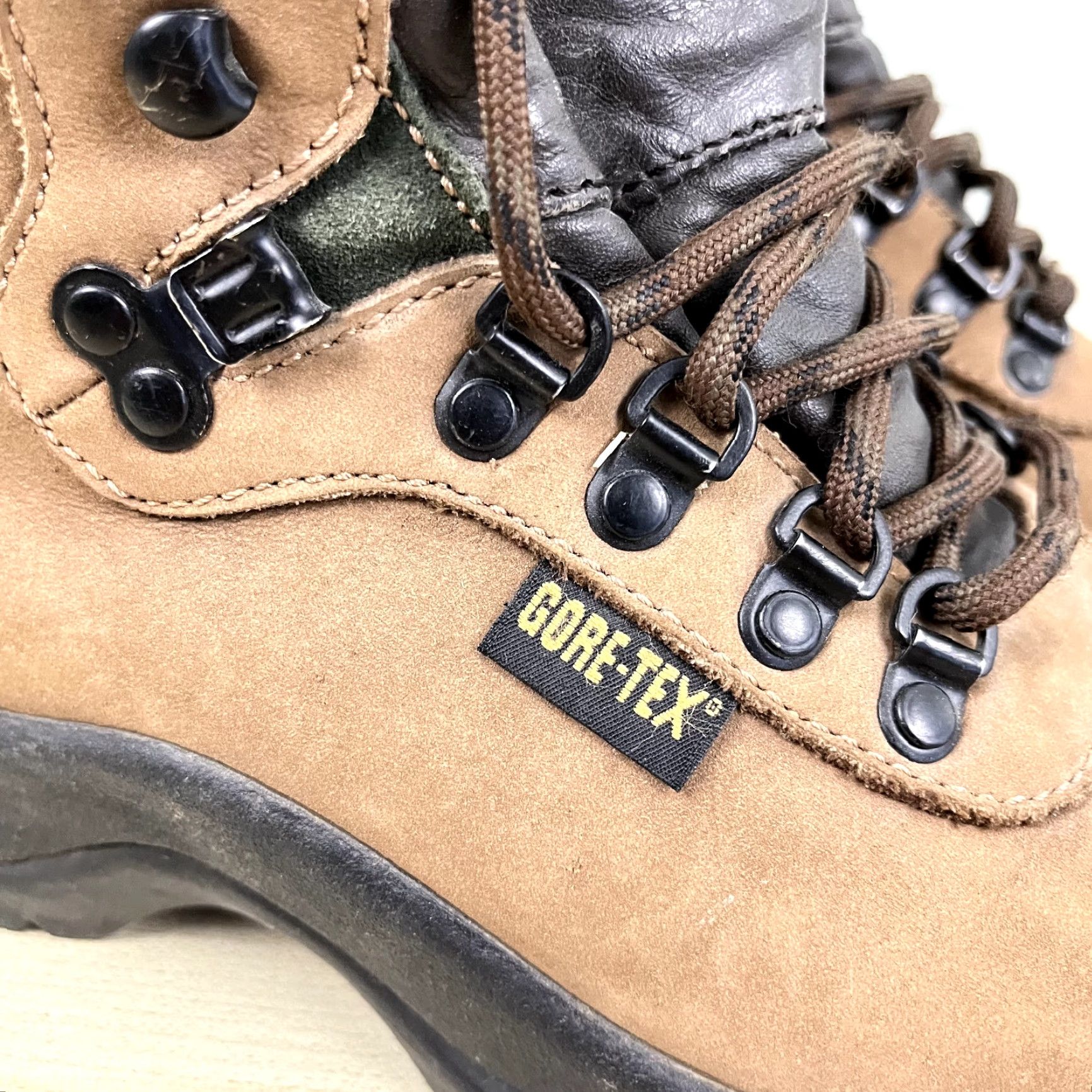 Vasque VASQUE Skywalk 7179 Boots Womens Size 7 Brown Gore-Tex Hiking Leather Waterproof Ankle Boot Size US 7 / IT 37 - 4 Thumbnail