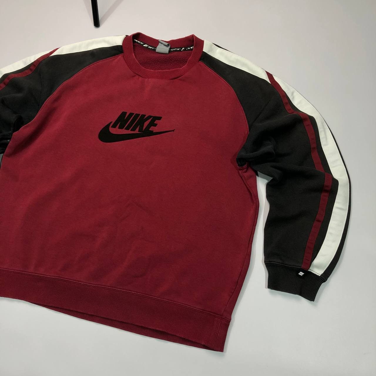 Nike × Vintage Vintage Nike Sweatshirt centre logo Size US XL / EU 56 / 4 - 2 Thumbnail