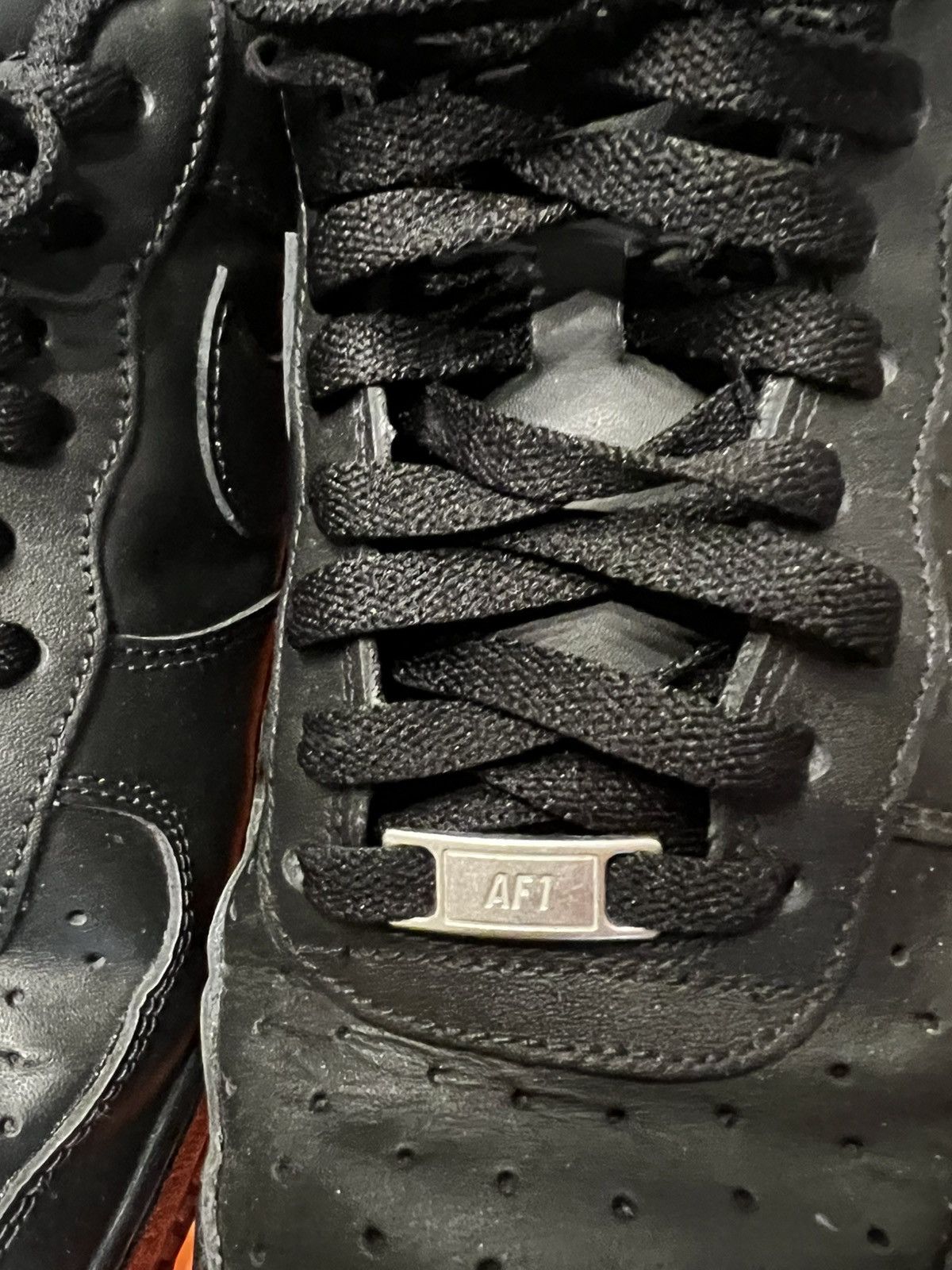 Nike Nike Aif Force 1 black leather Size US 11 / EU 44 - 2 Thumbnail
