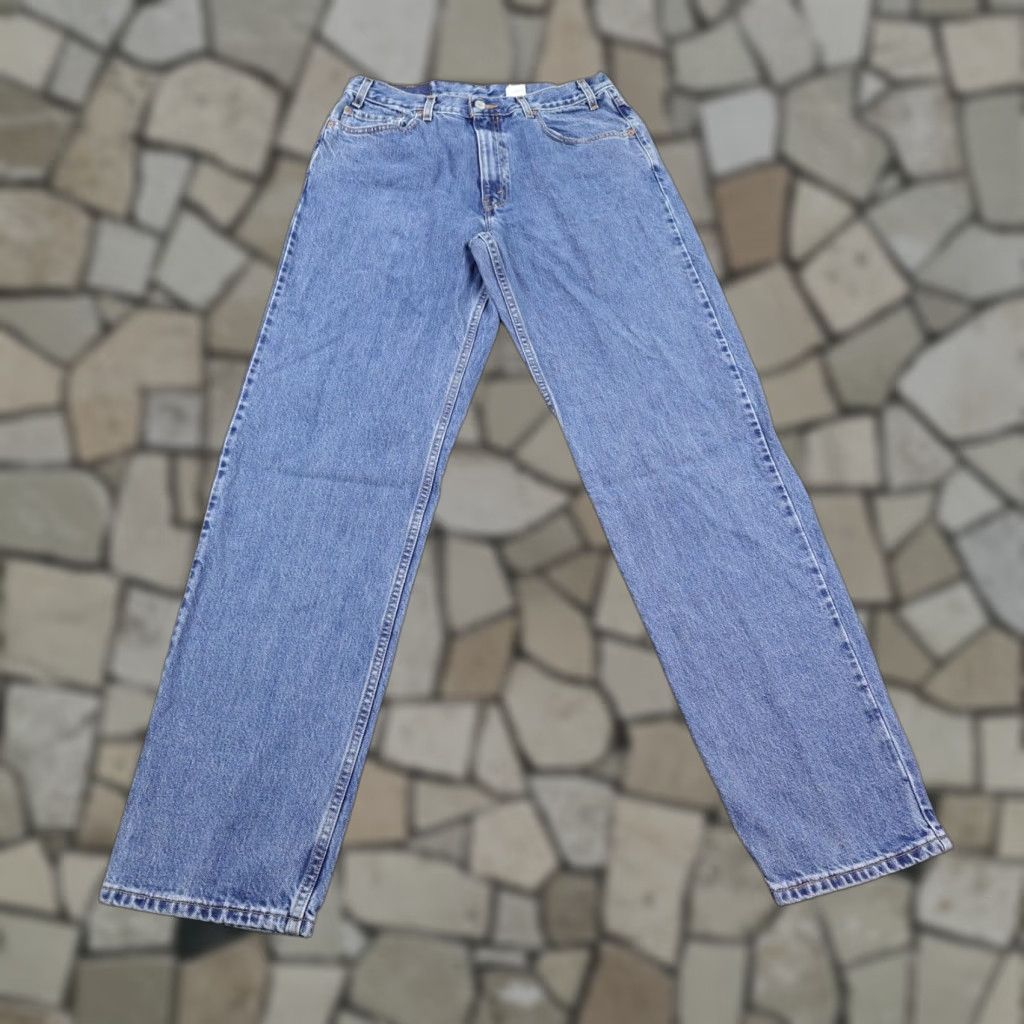 Levi's VINTAGE Levi's 550 Jeans Mens 36x36 Blue Denim Relaxed Tapered Leg 2001 Y2K (Note: ensure no extra spaces) Size US 36 / EU 52 - 1 Thumbnail