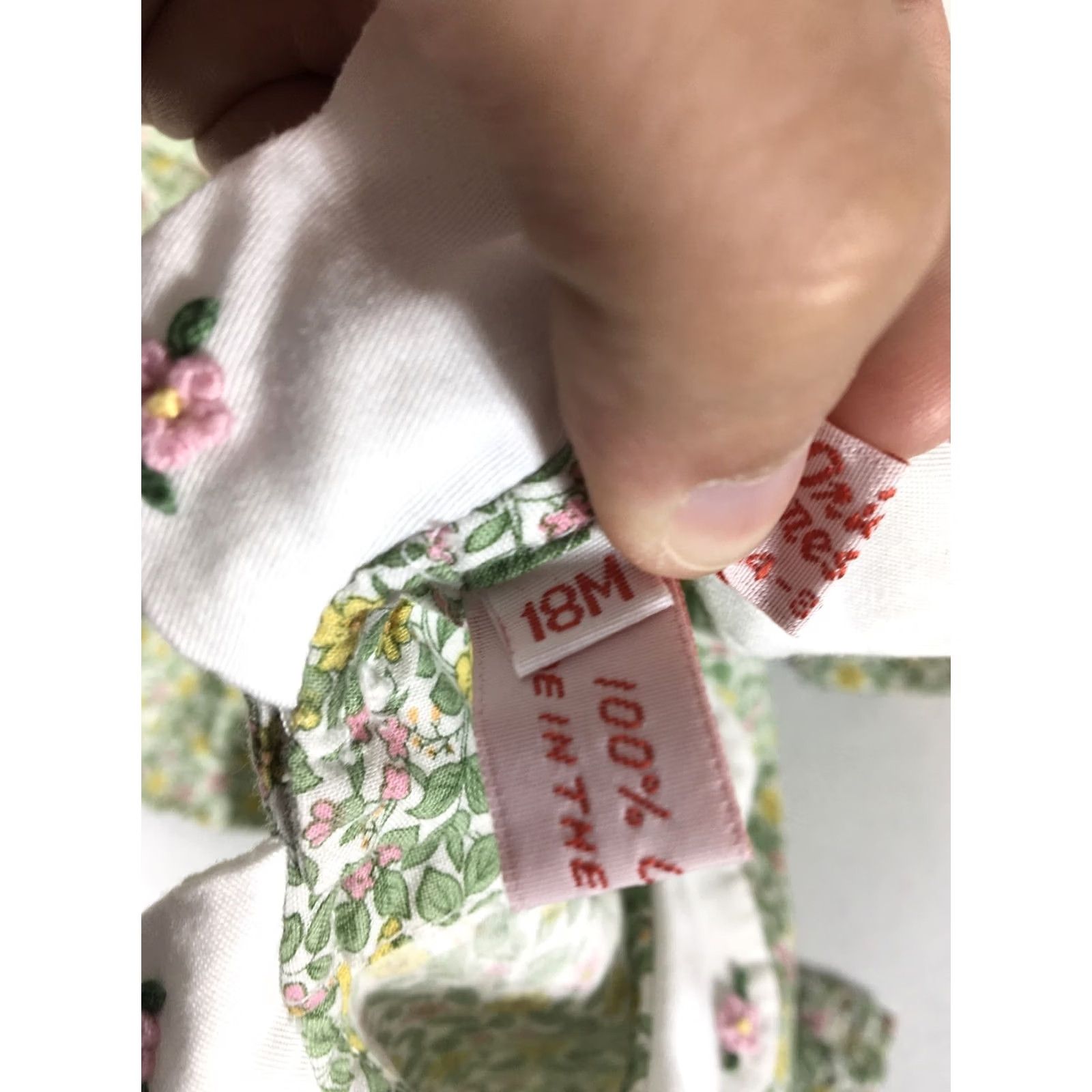 Vintage VINTAGE Orient Green Floral Bib Collar Romper with Buttons Girls 18 Months 1980s Cotton Long Sleeve Size ONE SIZE - 7 Thumbnail