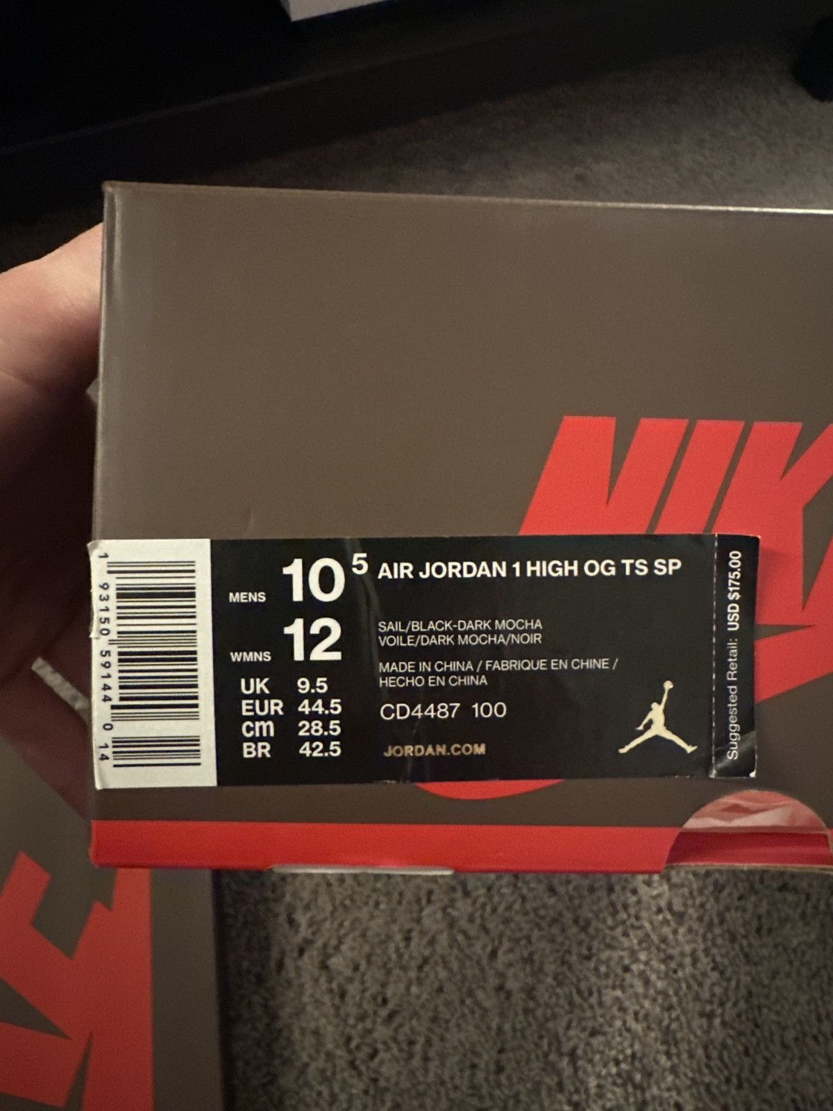 Jordan Brand × Nike × Travis Scott Jordan 1 Travis Scott OG Mocha Size US 10.5 / EU 43-44 - 6 Thumbnail