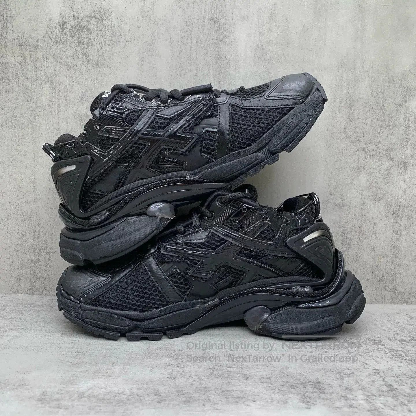 Balenciaga balenciaga black runner dad shoes size 38. Size US 6 / EU 39 - 2 Thumbnail