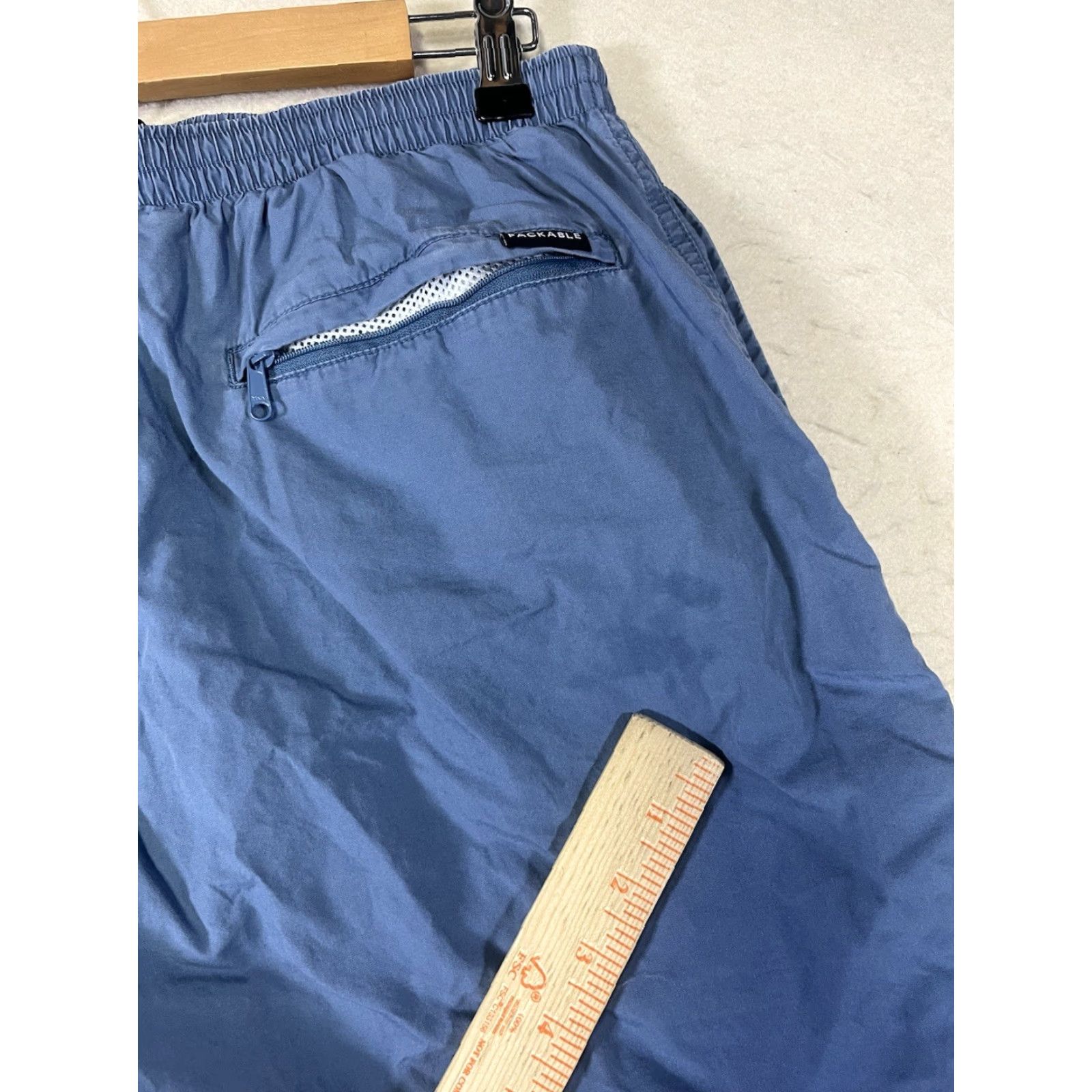 Vintage Columbia Mens Medium Packable Performance Shorts Chino Blue Polyester Cotton Quick Dry Lightweight Pockets Adjustable Waist Elastic Waist See All Pics Size US 31 - 7 Thumbnail