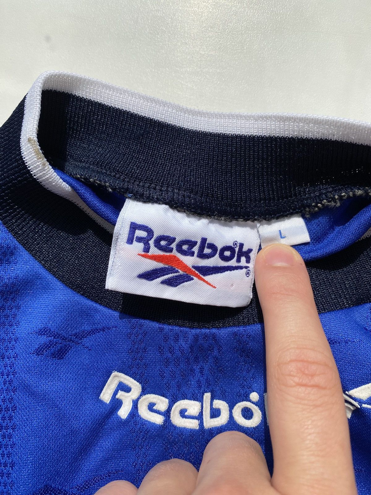 Reebok Vintage Reebok Blue Mesh Sports Jersey Shirt Size L Size US L / EU 52-54 / 3 - 7 Thumbnail