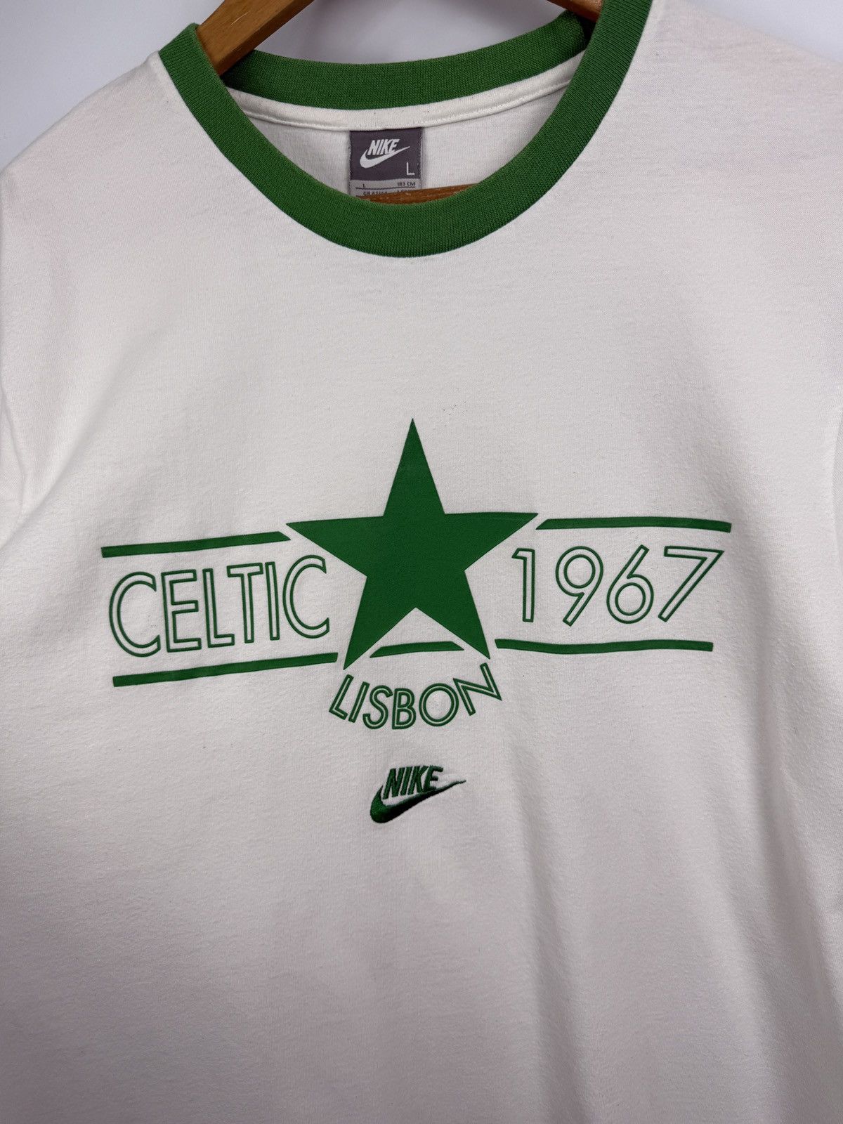 Nike 🏴󠁧󠁢󠁳󠁣󠁴󠁿 Vintage Y2K Nike Celtic 1967 Lisbon Rare T-Shirt Retro Size US L / EU 52-54 / 3 - 4 Thumbnail