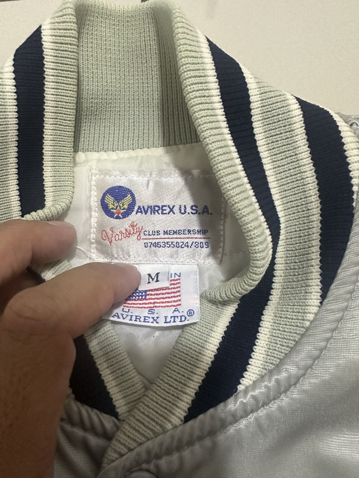 Avirex Vintage 90’s AVIREX Varsity Cleveland University Big Logo Size US M / EU 48-50 / 2 - 3 Thumbnail