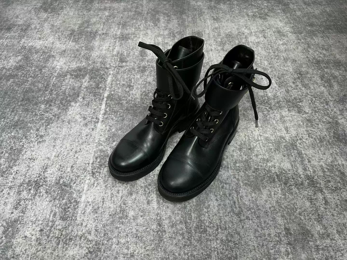 Louis Vuitton LV Black Metal Logo Martin Boots Women's 36 Size US 5.5 / IT 35.5 - 1 Thumbnail