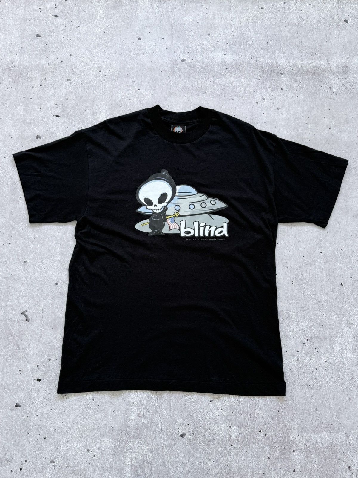 Blind Skateboards Vintage 2000s Blind Skateboards Graphic T-Shirt Size US L / EU 52-54 / 3 - 2 Thumbnail