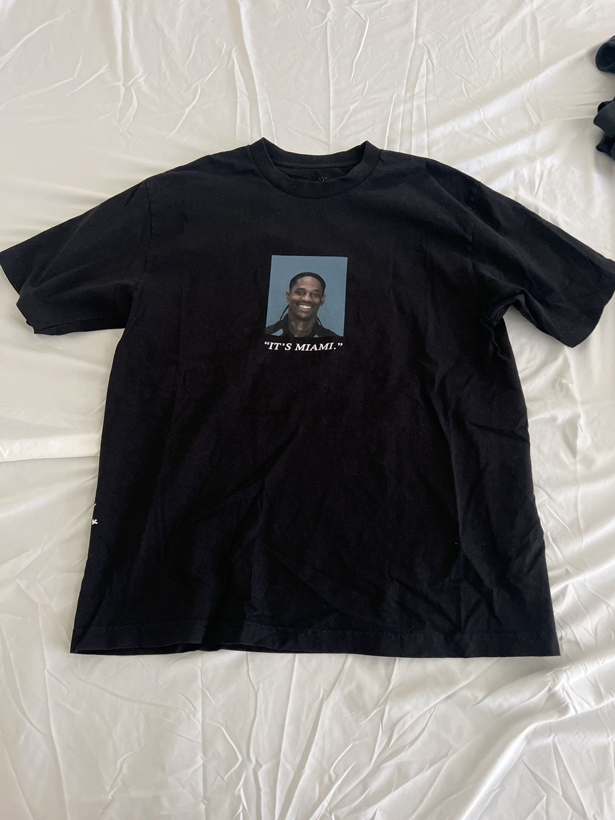 Travis Scott Travis Scott Mugshot “It's Miami” Tee | Grailed