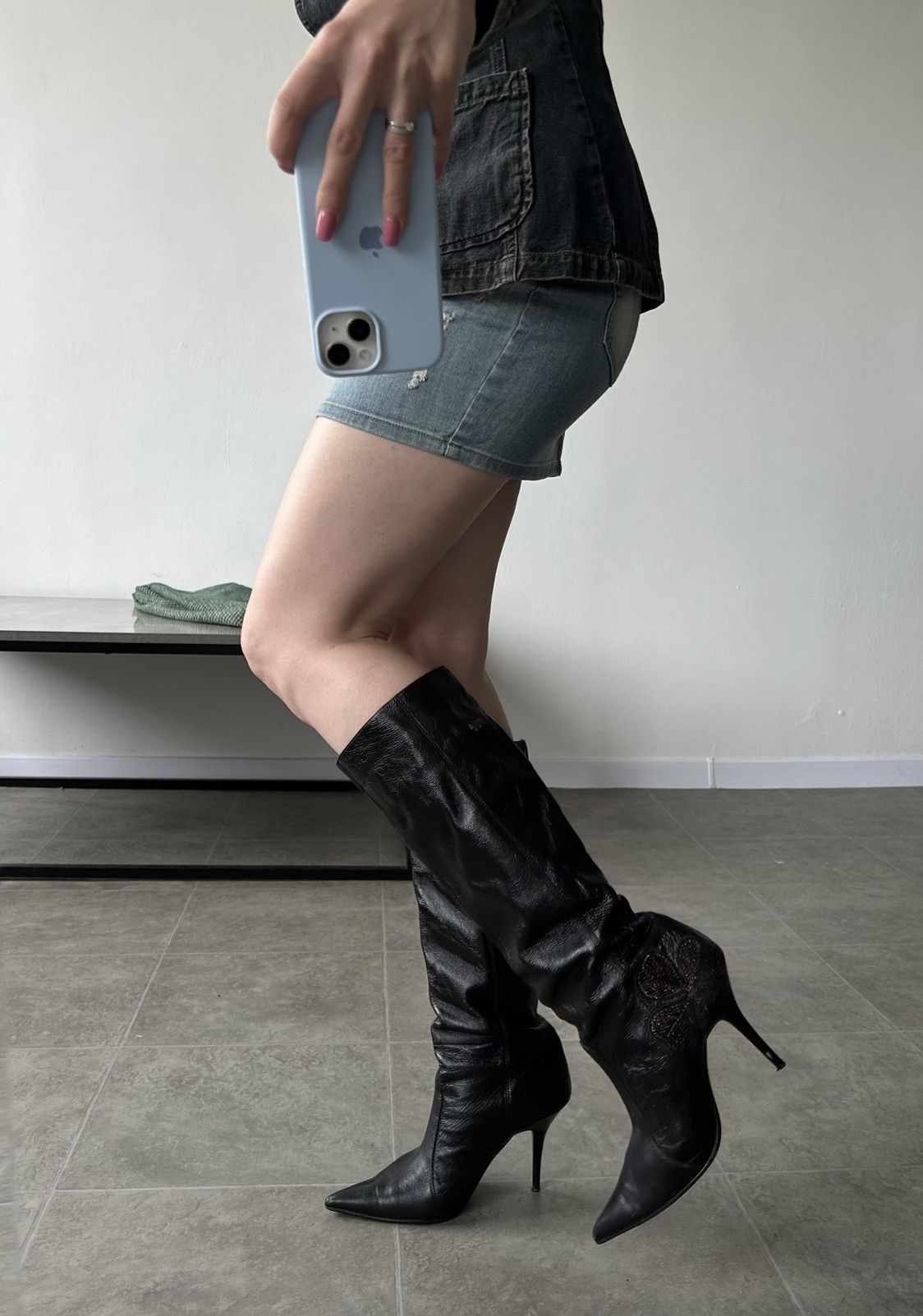 Miss Sixty Miss Sixty Vintage Y2K heels boots leather with applique Size US 7 / IT 37 - 2 Thumbnail