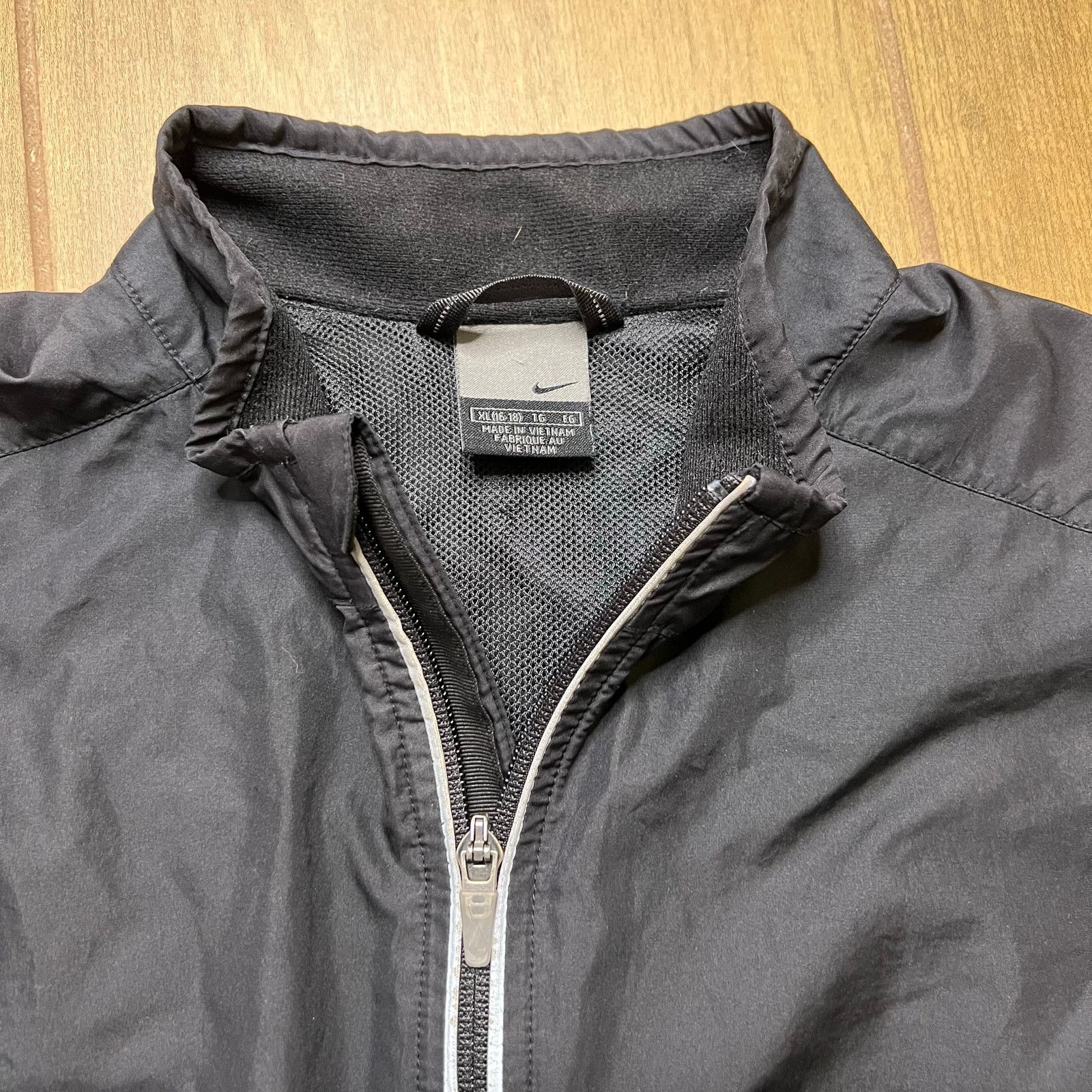 Nike VINTAGE Nike Jacket Mens XL (16-18) Black Windbreaker swoosh Size US XL / EU 56 / 4 - 12 Thumbnail