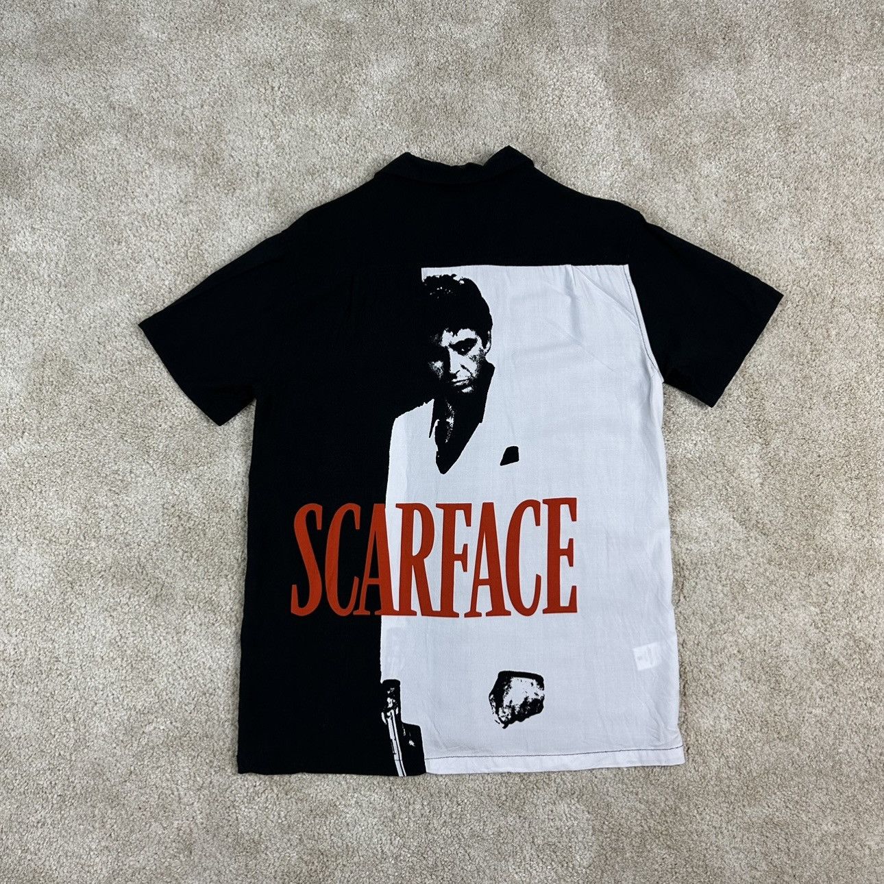 Movie × Universal Studios × Vintage Vintage Scarface Tony Montana shirt  Button Up L / Y2k Opium | Grailed