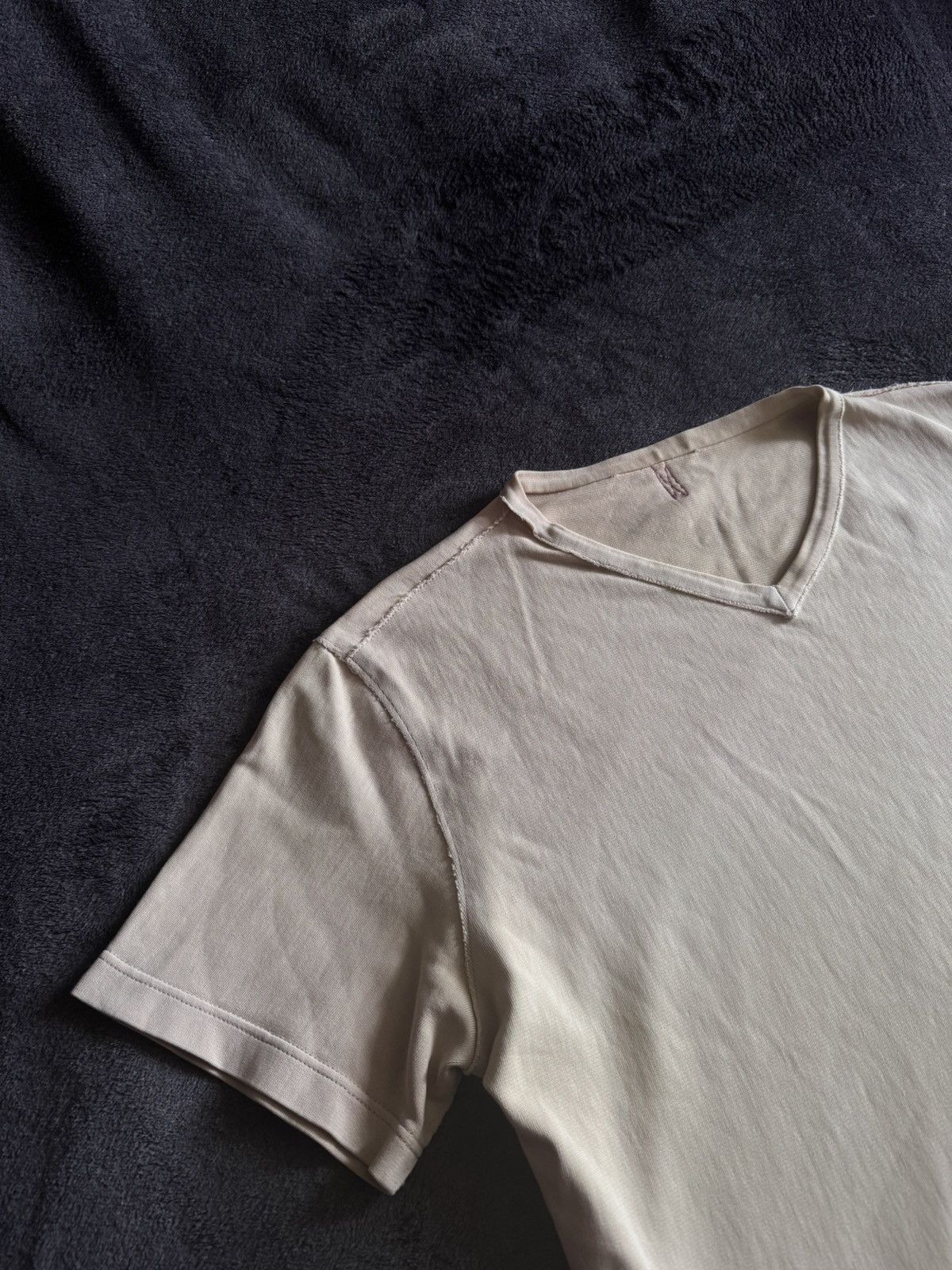 Prada Prada vintage beige tee red tab back Size US S / EU 44-46 / 1 - 2 Thumbnail