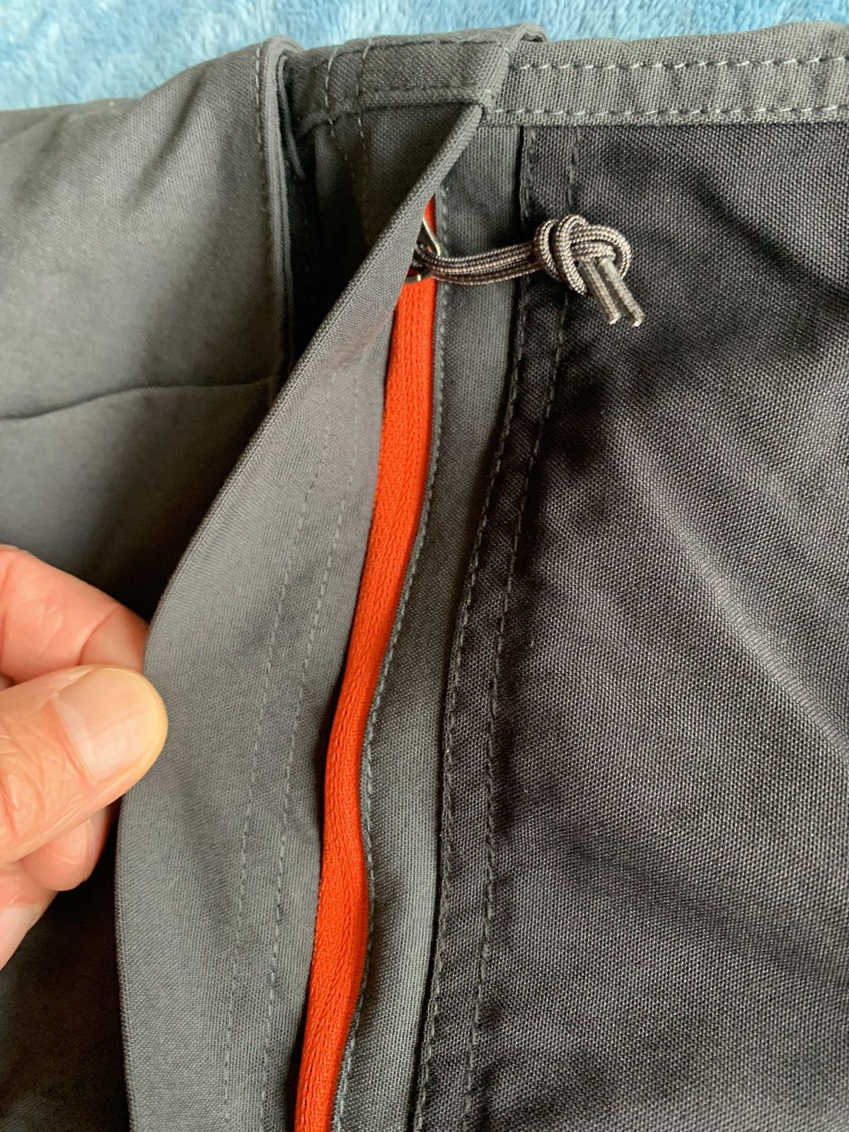 Nike ACG Pants that can be shorts. Many pockets. Size US 35 - 5 Thumbnail