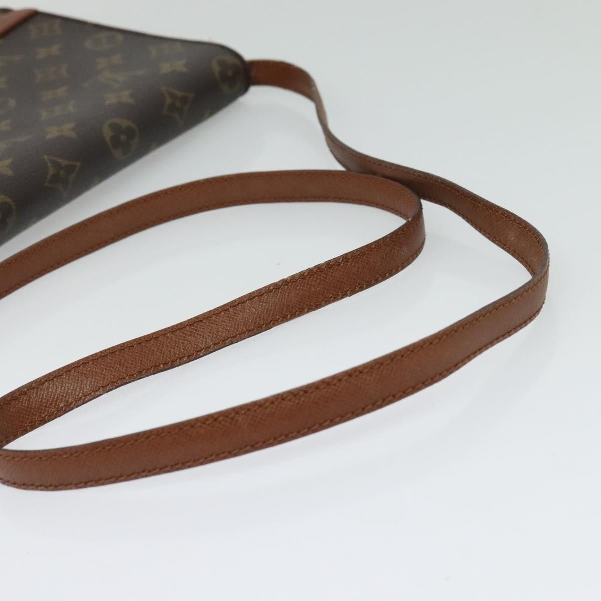 Louis Vuitton LOUIS VUITTON Monogram Bordeaux 27 Shoulder Bag M51797 Size ONE SIZE - 7 Thumbnail