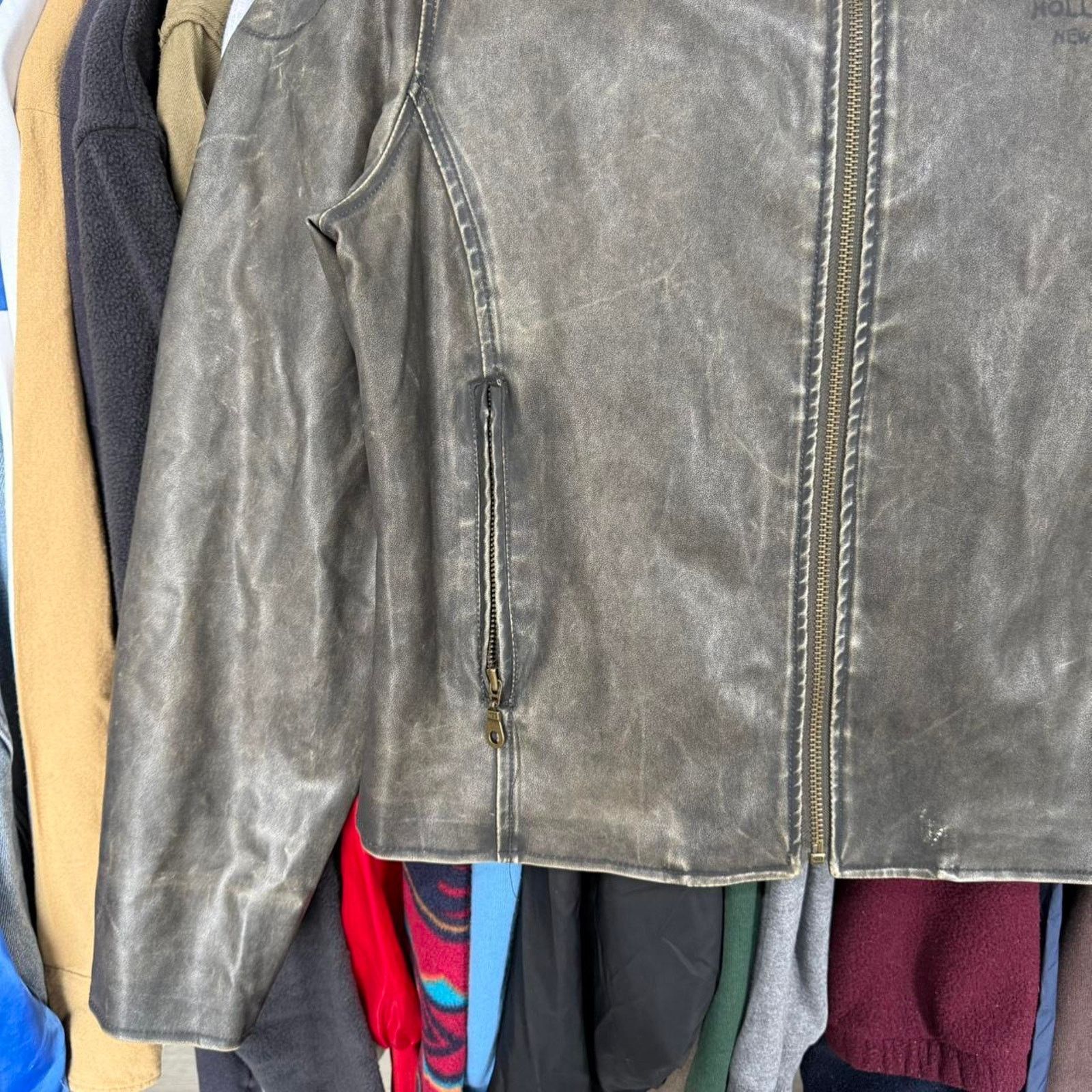 Planet Hollywood Vintage Women's Planet Hollywood New York Leather Jacket Size L / US 10 / IT 46 - 4 Thumbnail