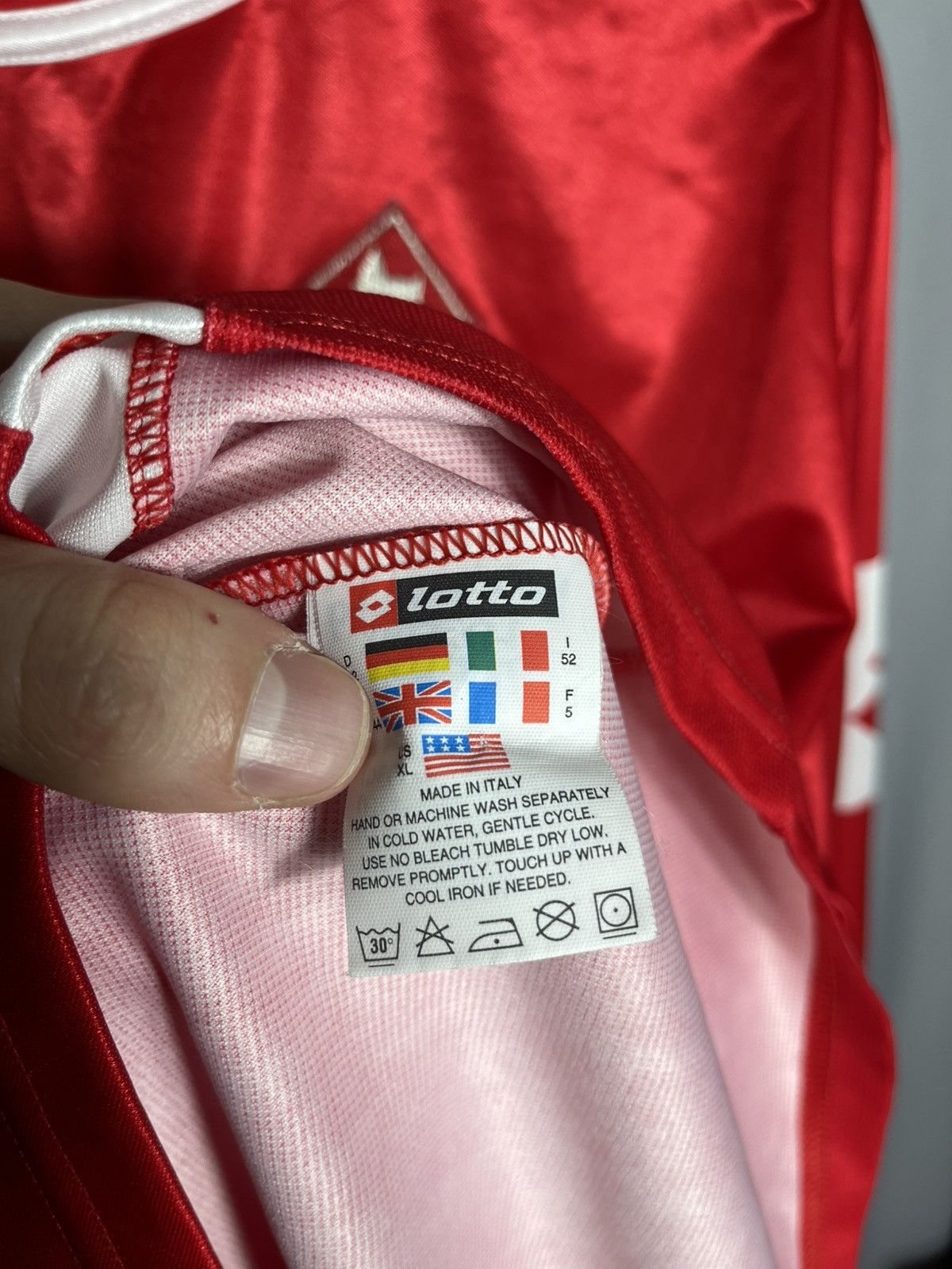 Lotto Sport Piacenza Calcio 2003 2004 Tarana #33 long sleeve jersey Size US XL / EU 56 / 4 - 8 Thumbnail