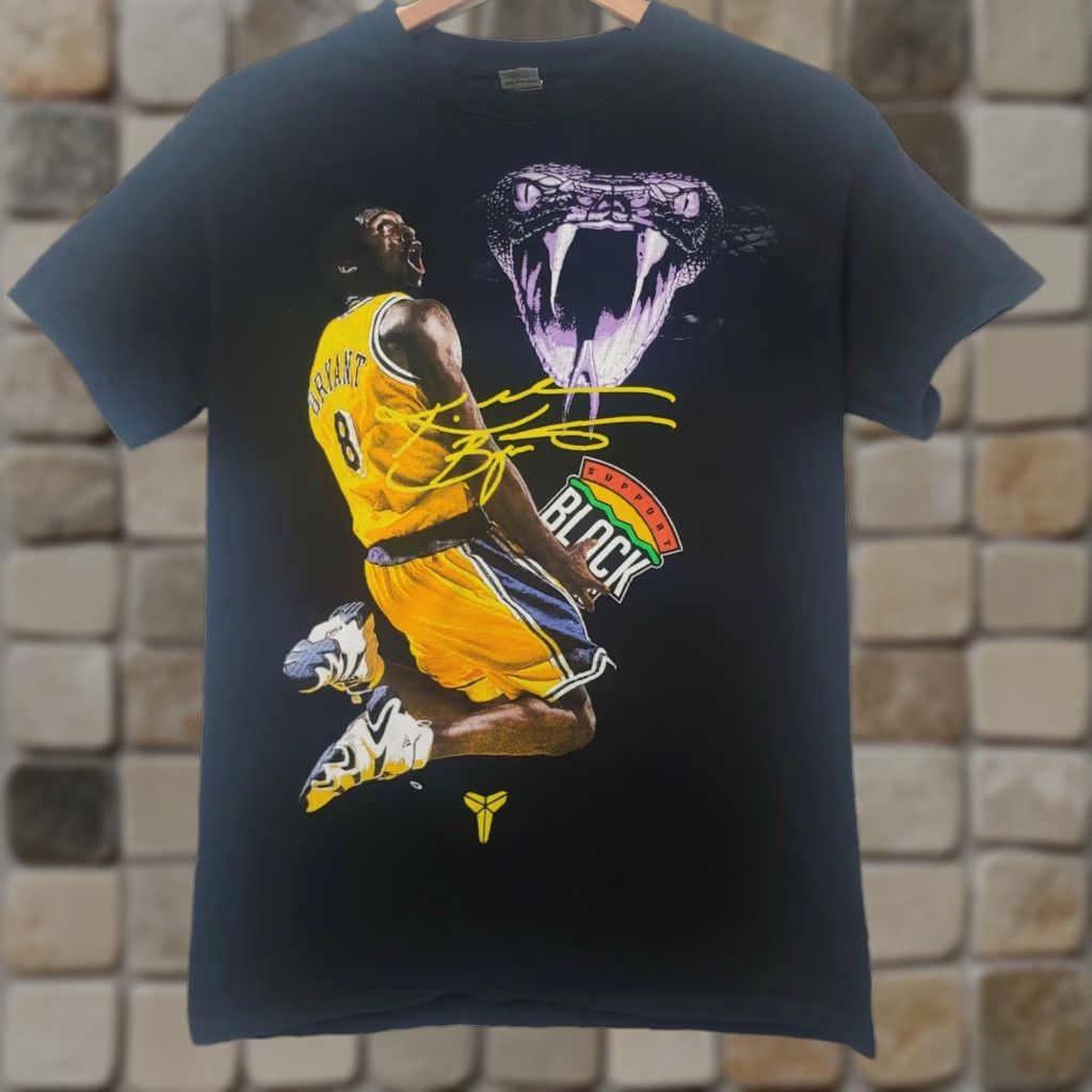 Gildan Kobe Bryant Shirt Small Black LA Lakers Basketball NBA Graphic Gildan Size US S / EU 44-46 / 1 - 1 Thumbnail