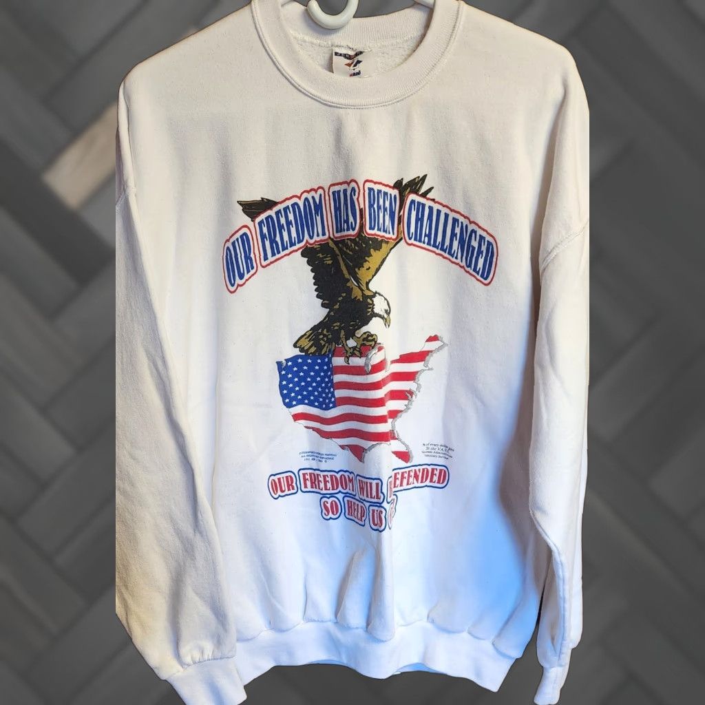 Jerzees VINTAGE Jerzees Sweatshirt Men’s XL Our Freedom Has Been Challenged 9/11 USA Eagle White Size US XL / EU 56 / 4 - 1 Thumbnail