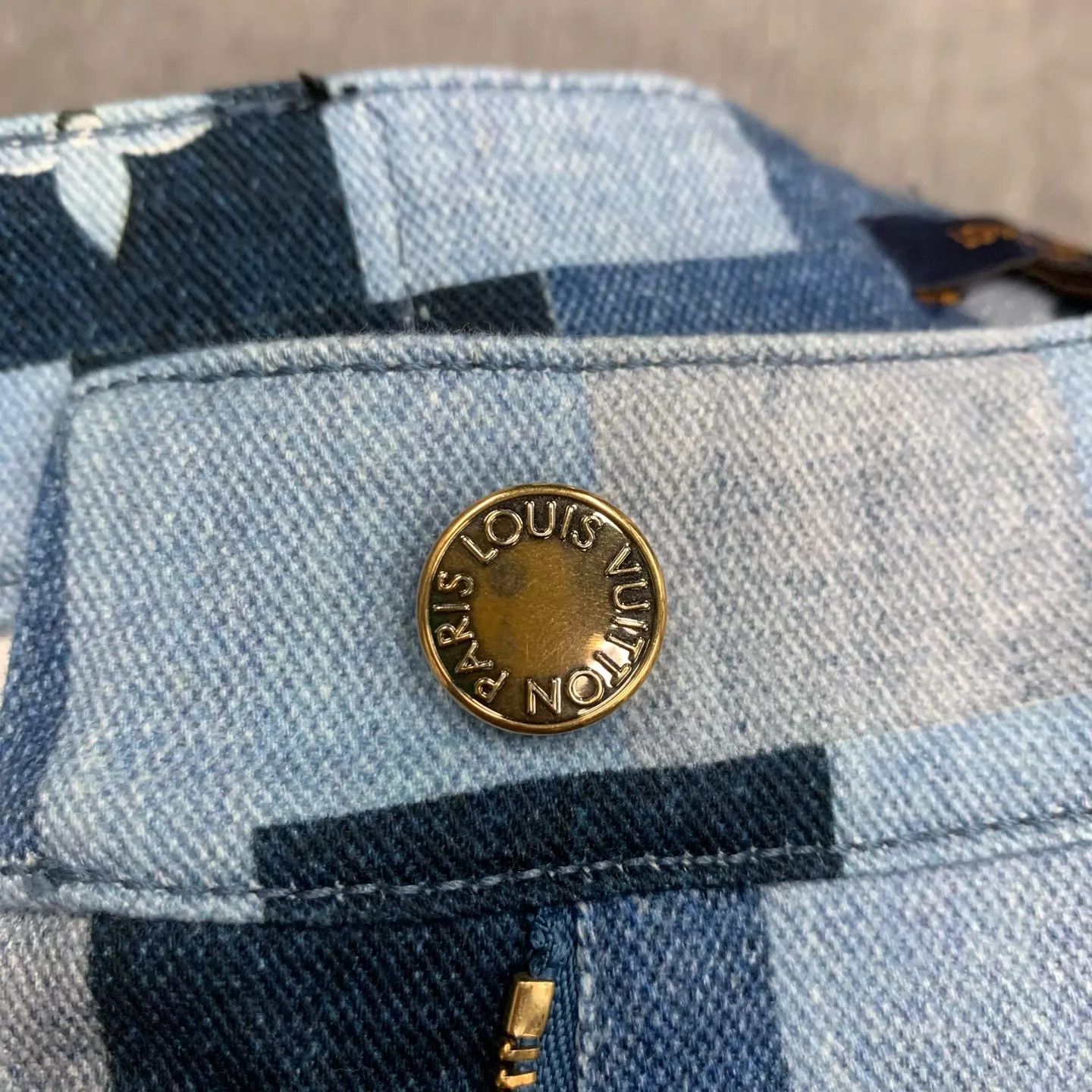 Louis Vuitton LVbluecolorblockall-overblockcheckjeansUS3698new Size 26" / US 2 / IT 38 - 7 Thumbnail