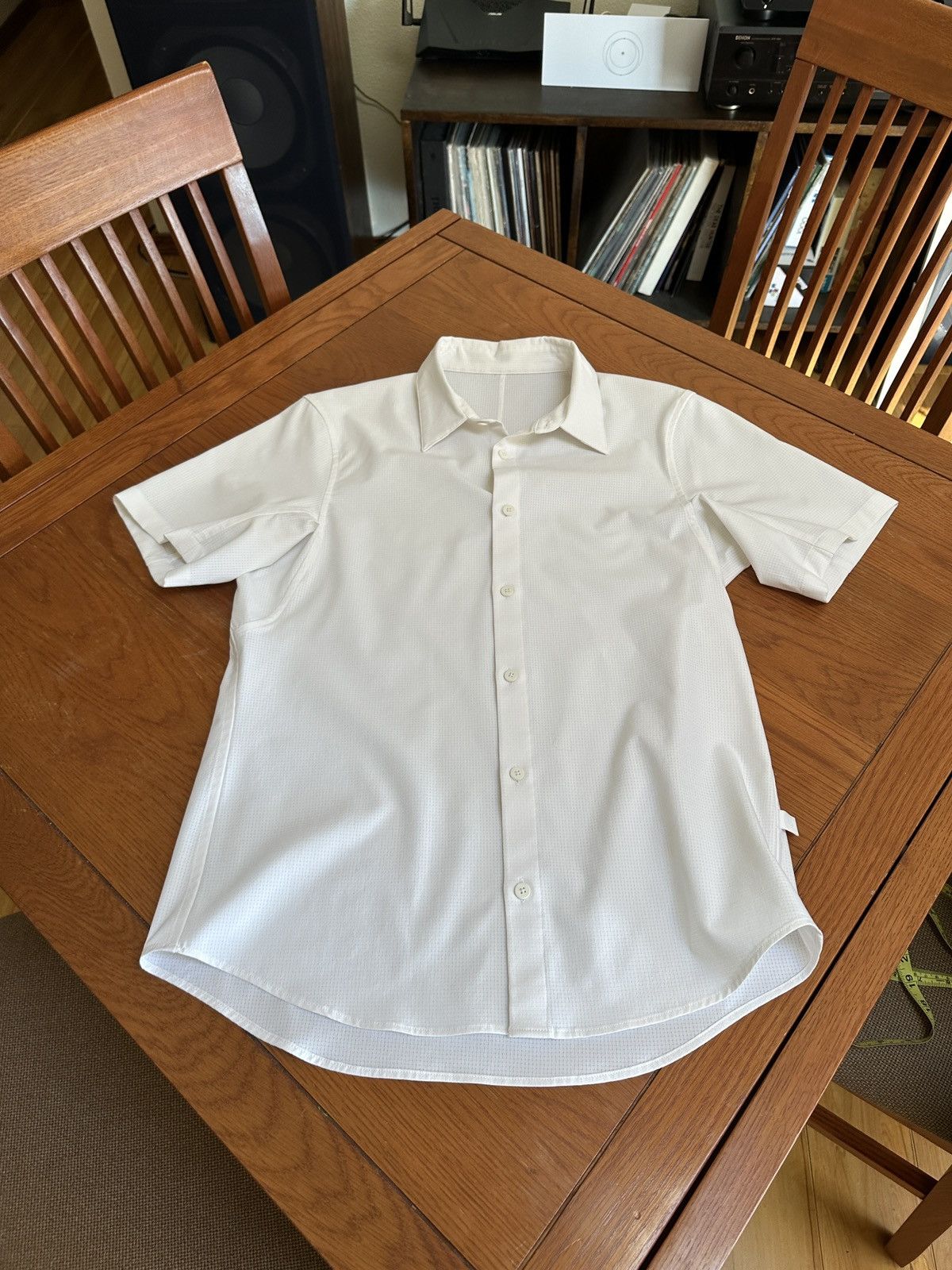 Lululemon Lululemon Vented Collared Short Sleeve Size US S / EU 44-46 / 1 - 1 Thumbnail