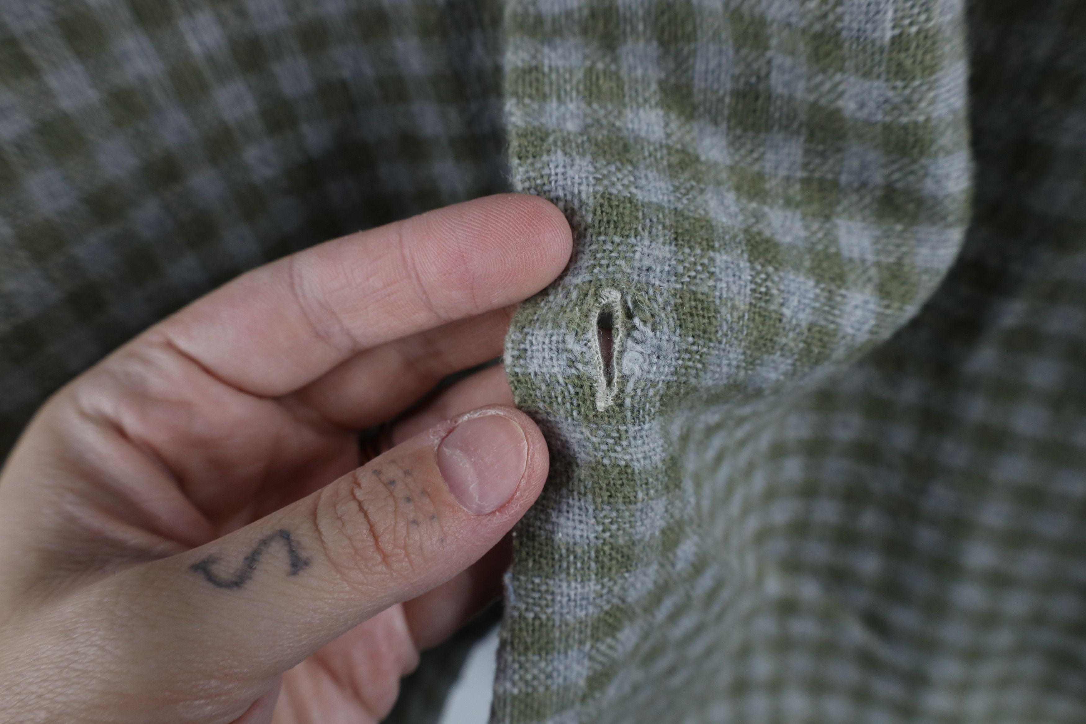 Vintage Vintage 70s Streetwear Leather Trim Wool Knit Button Shirt Size US M / EU 48-50 / 2 - 11 Thumbnail