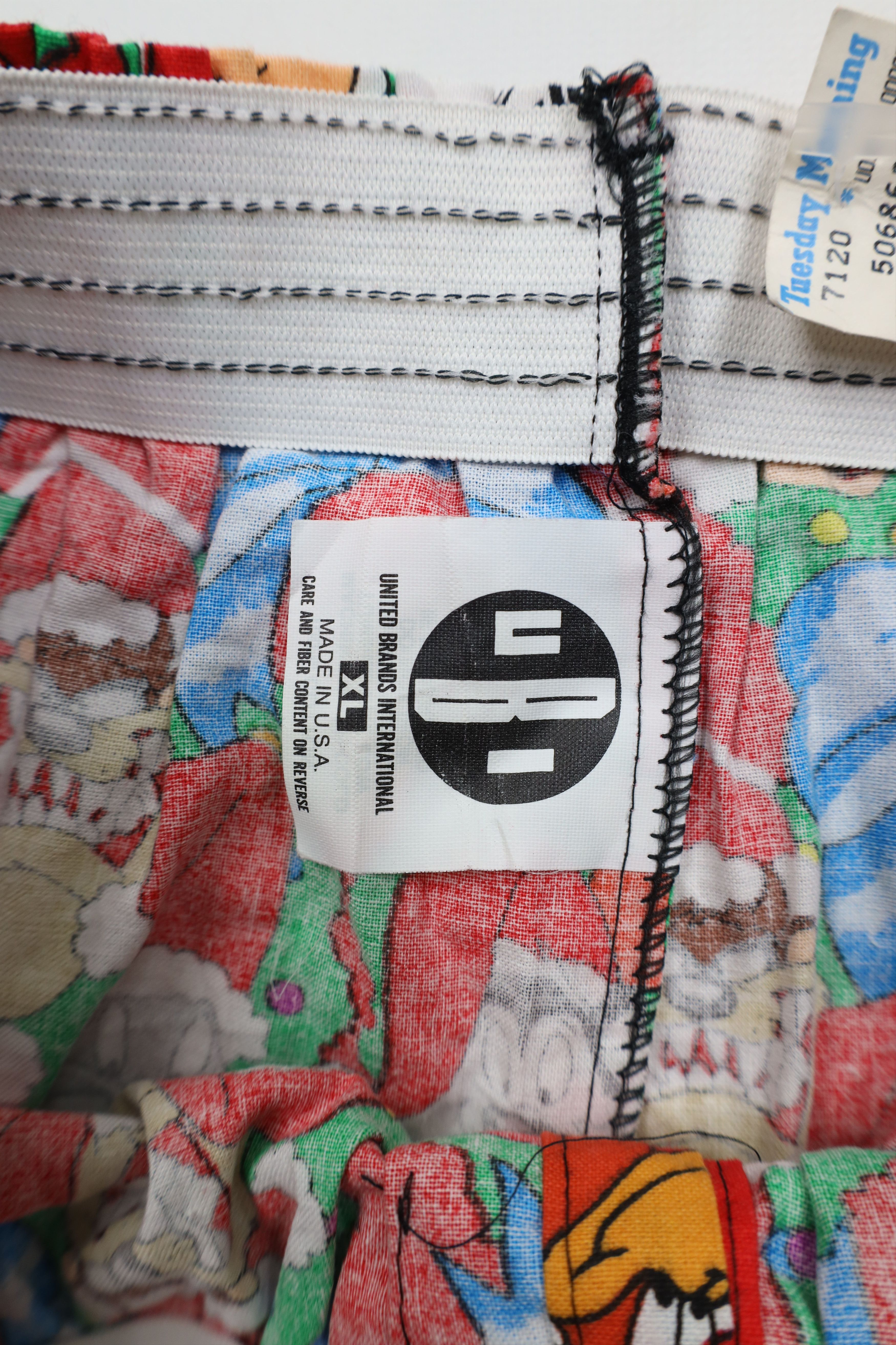 Vintage NOS Vintage 90s Looney Tunes Over Print Boxers Shorts USA Size US 36 / EU 52 - 7 Thumbnail