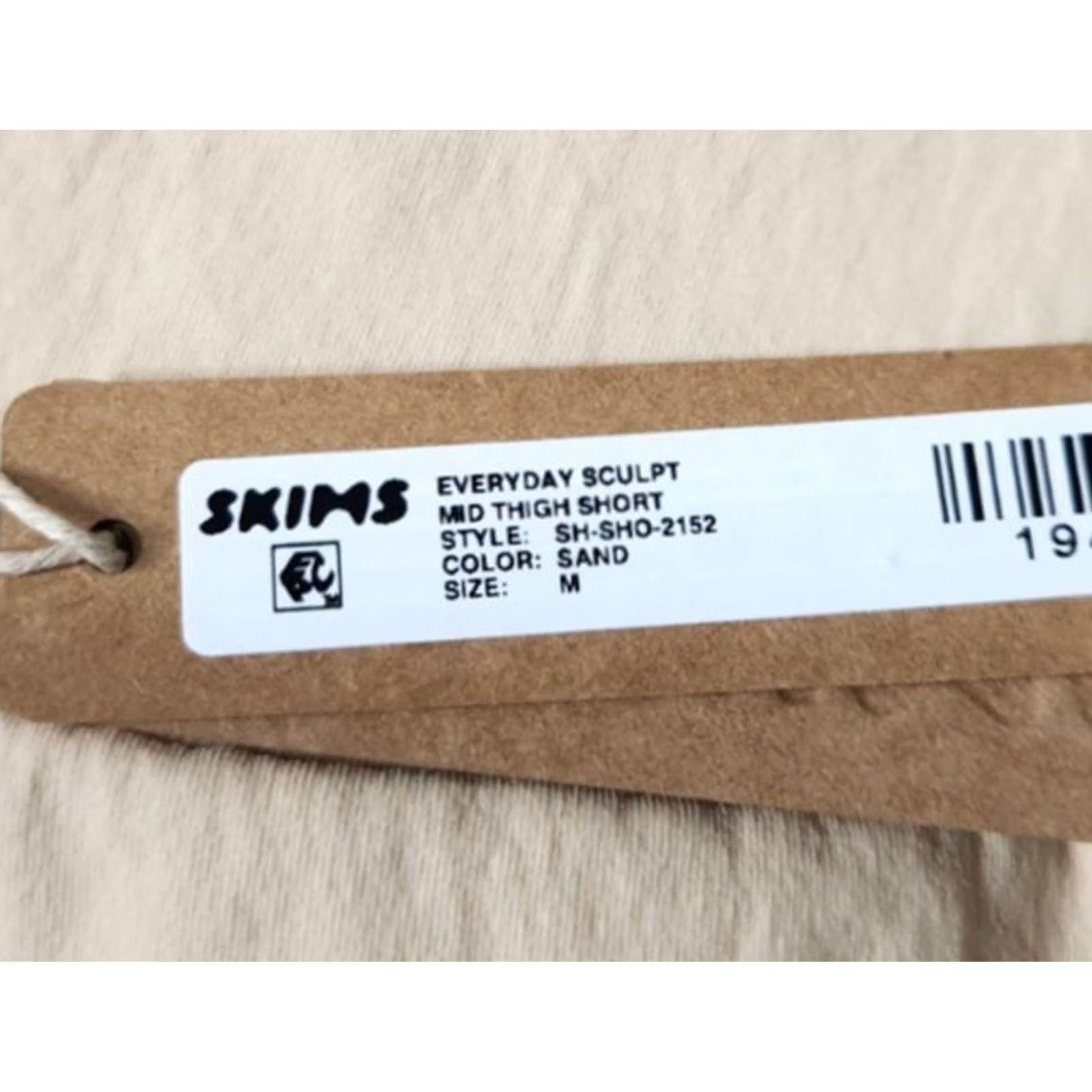 SKIMS Skims Shapewear Shorts Sand M Everyday Sculpt Shaping Bottom Womens SH-SHO-2152 Size 32" / US 10 / IT 46 - 3 Thumbnail