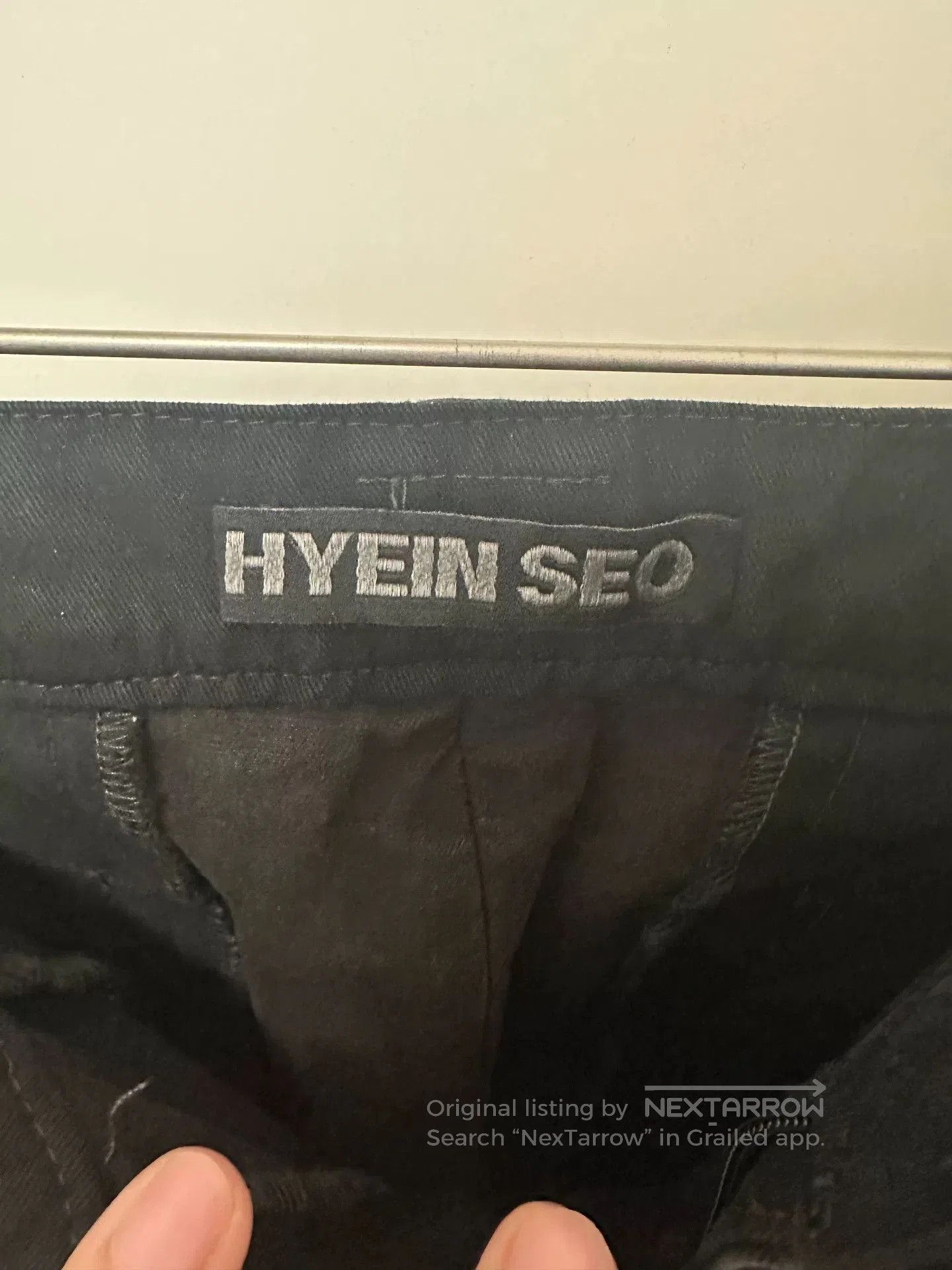 Hyein Seo HYEIN SEO Black Cargo Pants. Size US 28 / EU 44 - 4 Thumbnail