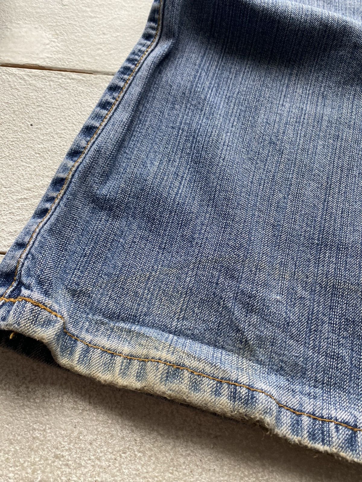 Levi's × Vintage 90s Levis Flare Bell Bottom 27 Dirty Distressed Womens Jeans Size 27" / US 4 / IT 40 - 24 Thumbnail