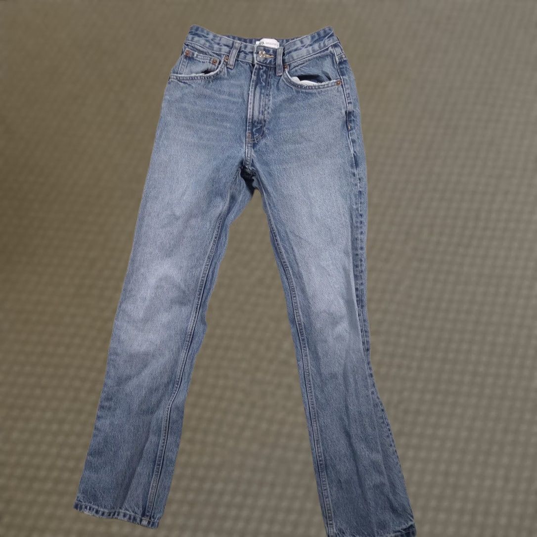 Zara Zara Jeans Womens 4 Light Wash Blue High Rise Straight Leg Denim Casual 5 Pocket Size 27" / US 4 / IT 40 - 1 Thumbnail